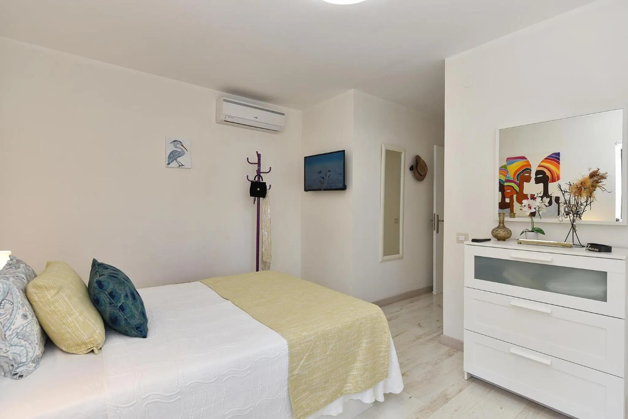 TV and multimedia, Bed in Maspalomas Beach Apartment Charca 1 by VillaGranCanaria
