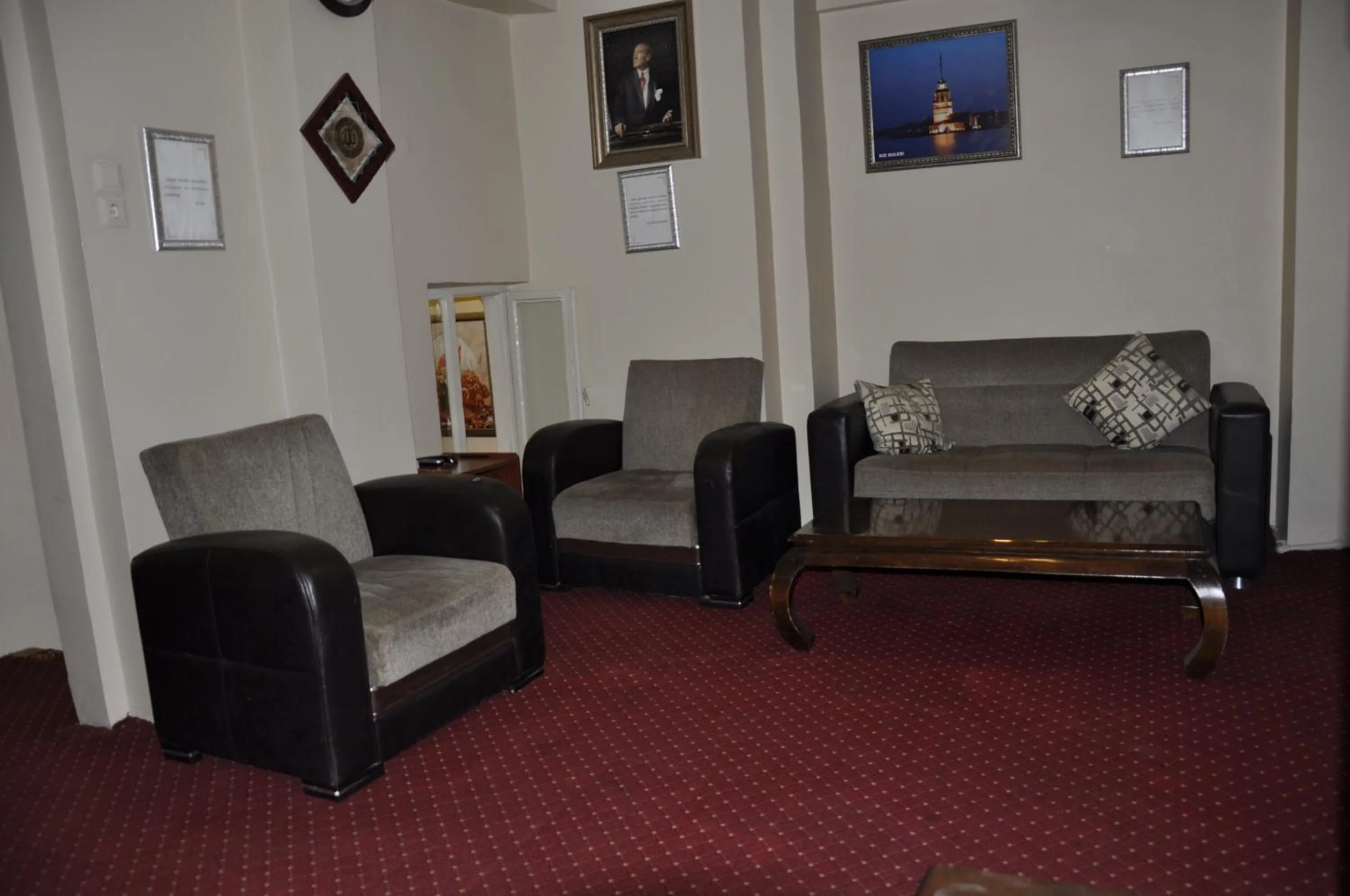 Lobby or reception in Otel Sınal