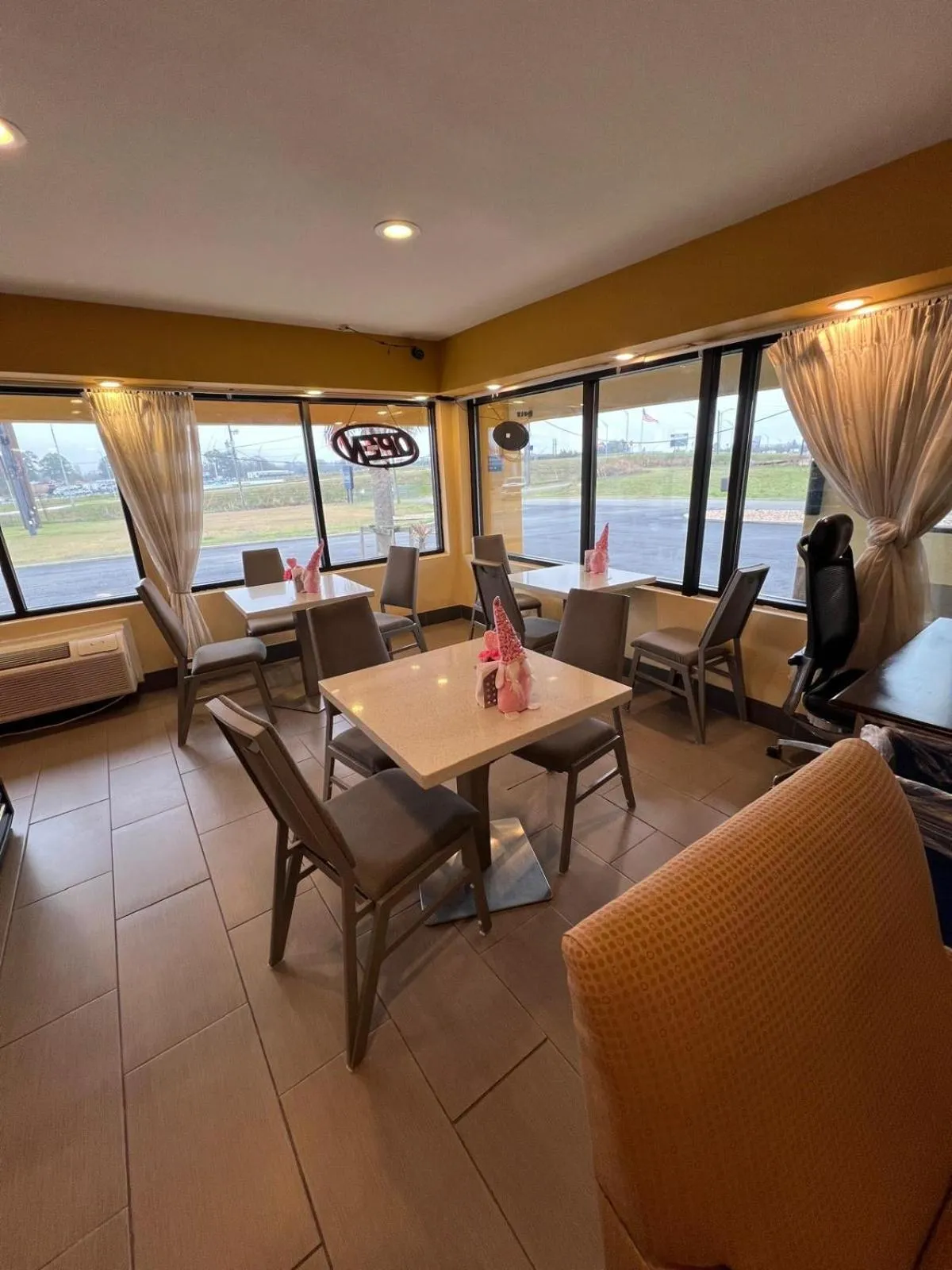 Breakfast in Travelinn