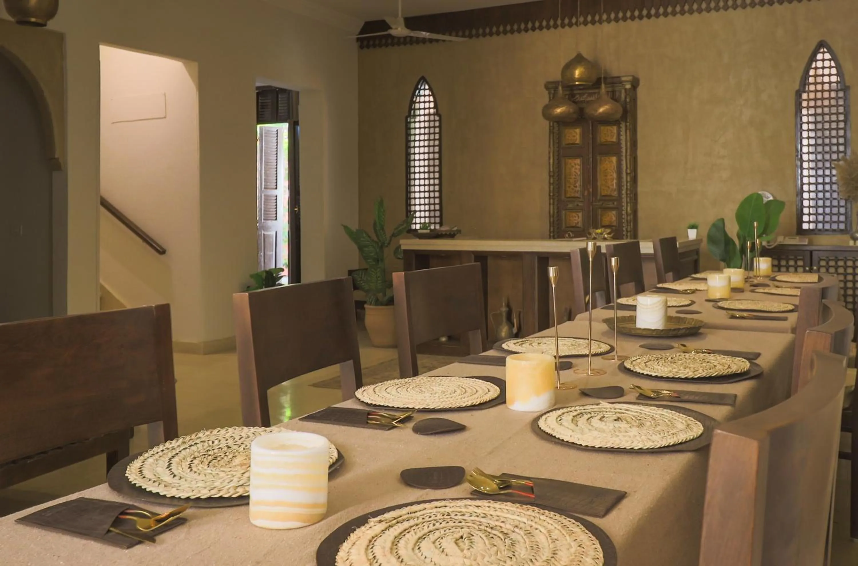 Food and drinks in Al Wadi Hotel