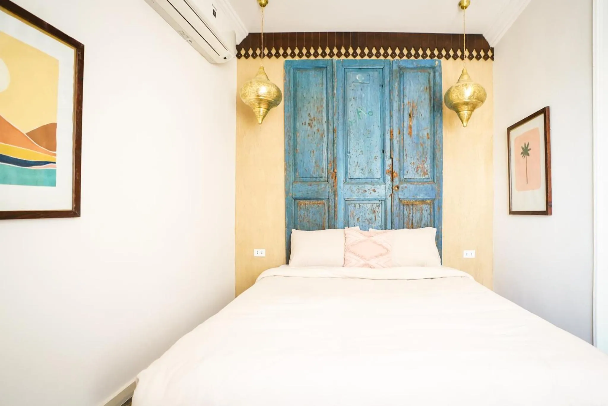 Bed in Al Wadi Boutique Hotel