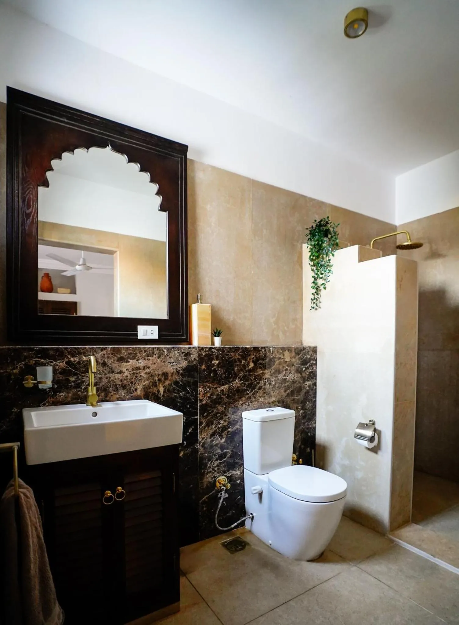 Shower in Al Wadi Boutique Hotel