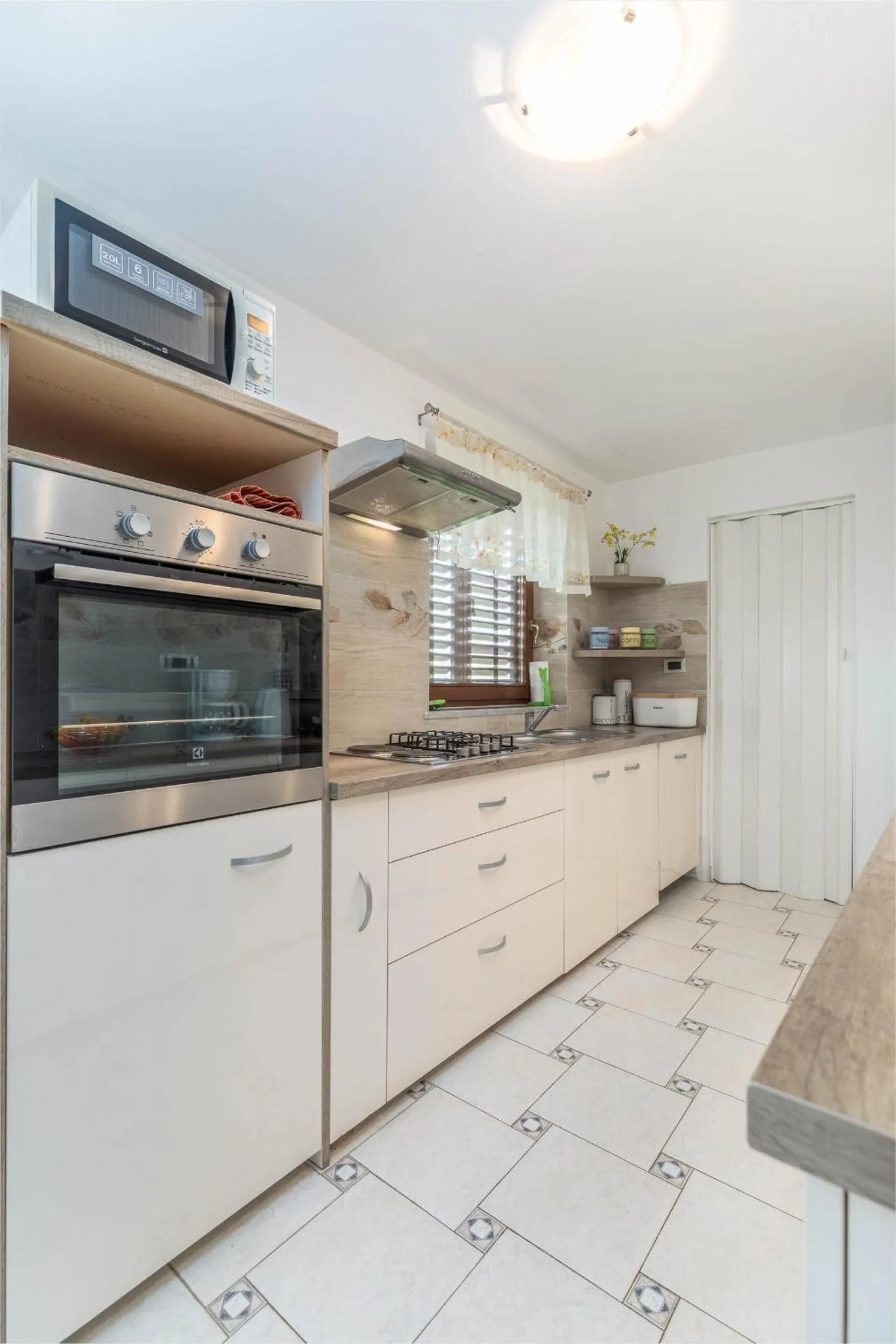 Kitchen or kitchenette in Apartment Villa Nera