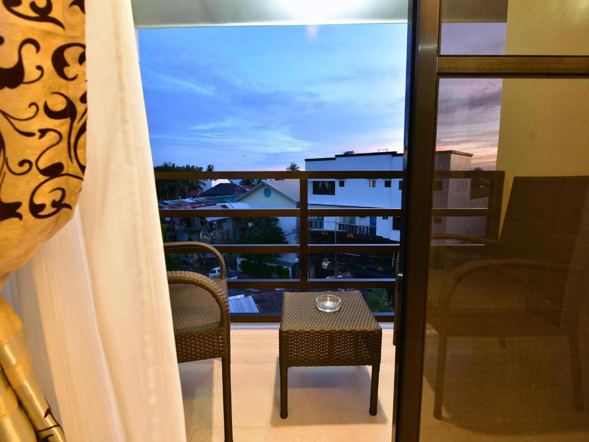 Balcony/Terrace in Anahaw Apartments Whitebeach