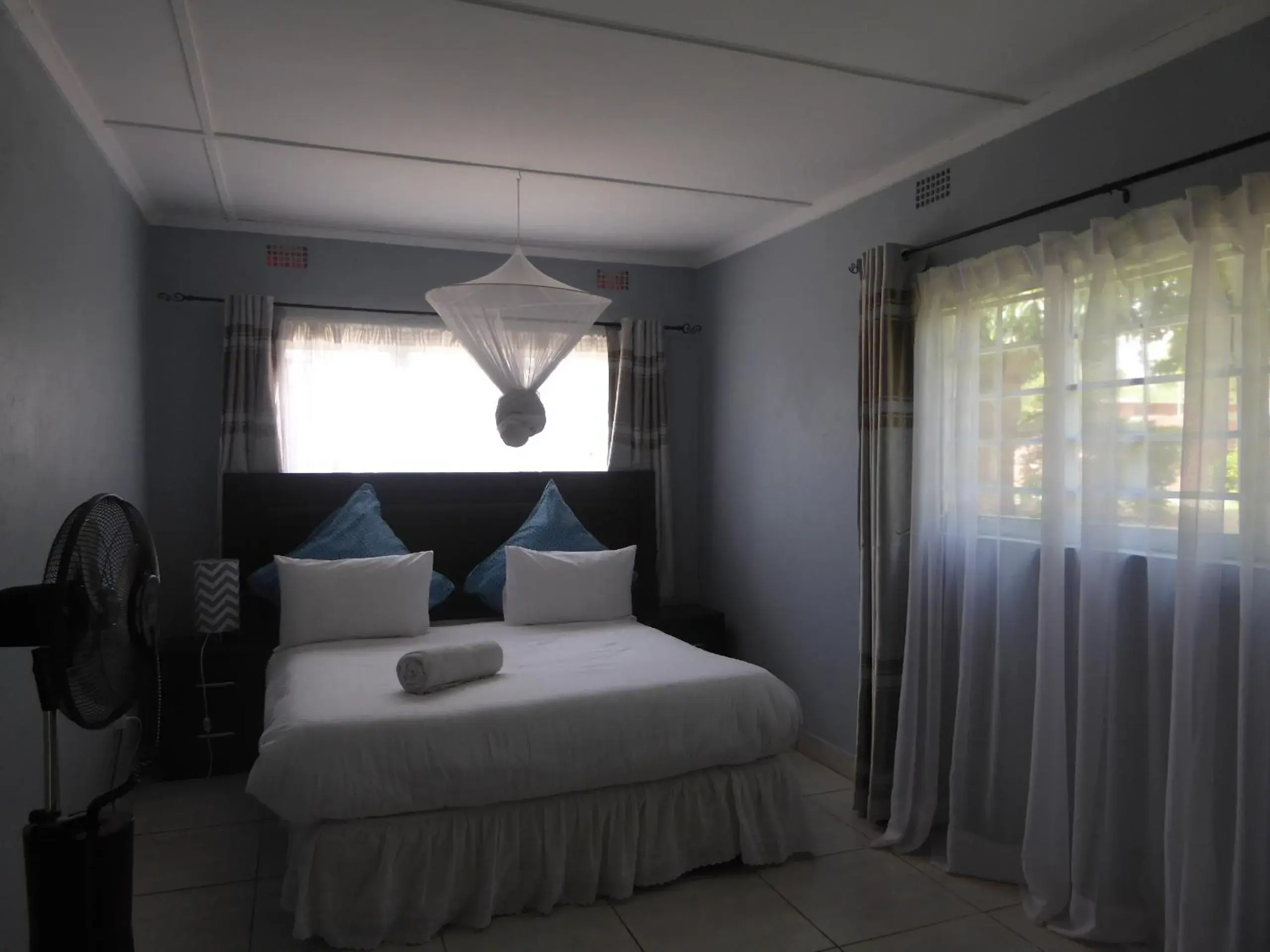 Double Room with Private Bathroom in Natwange Backpackers Double Room with Private Bathroom in Natwange Backpackers