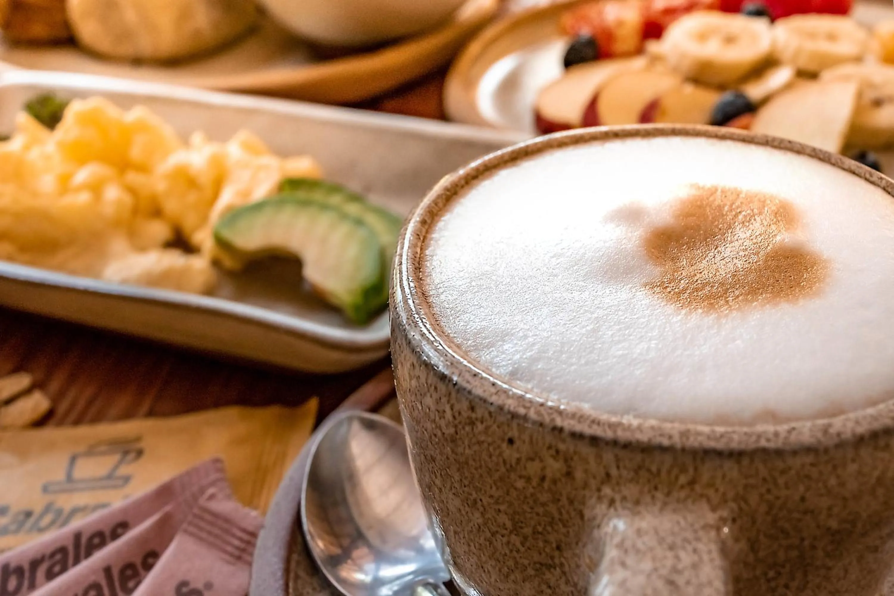 Breakfast in Carilo Hills by bund