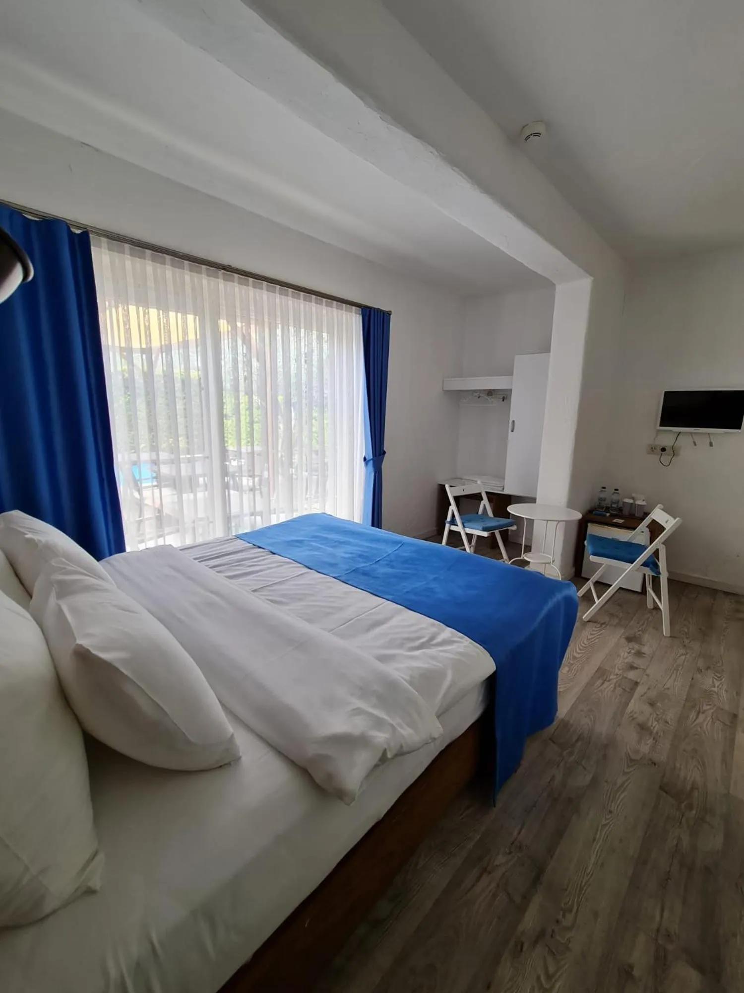 Photo of the whole room, Bed in Rebetiko Hotel