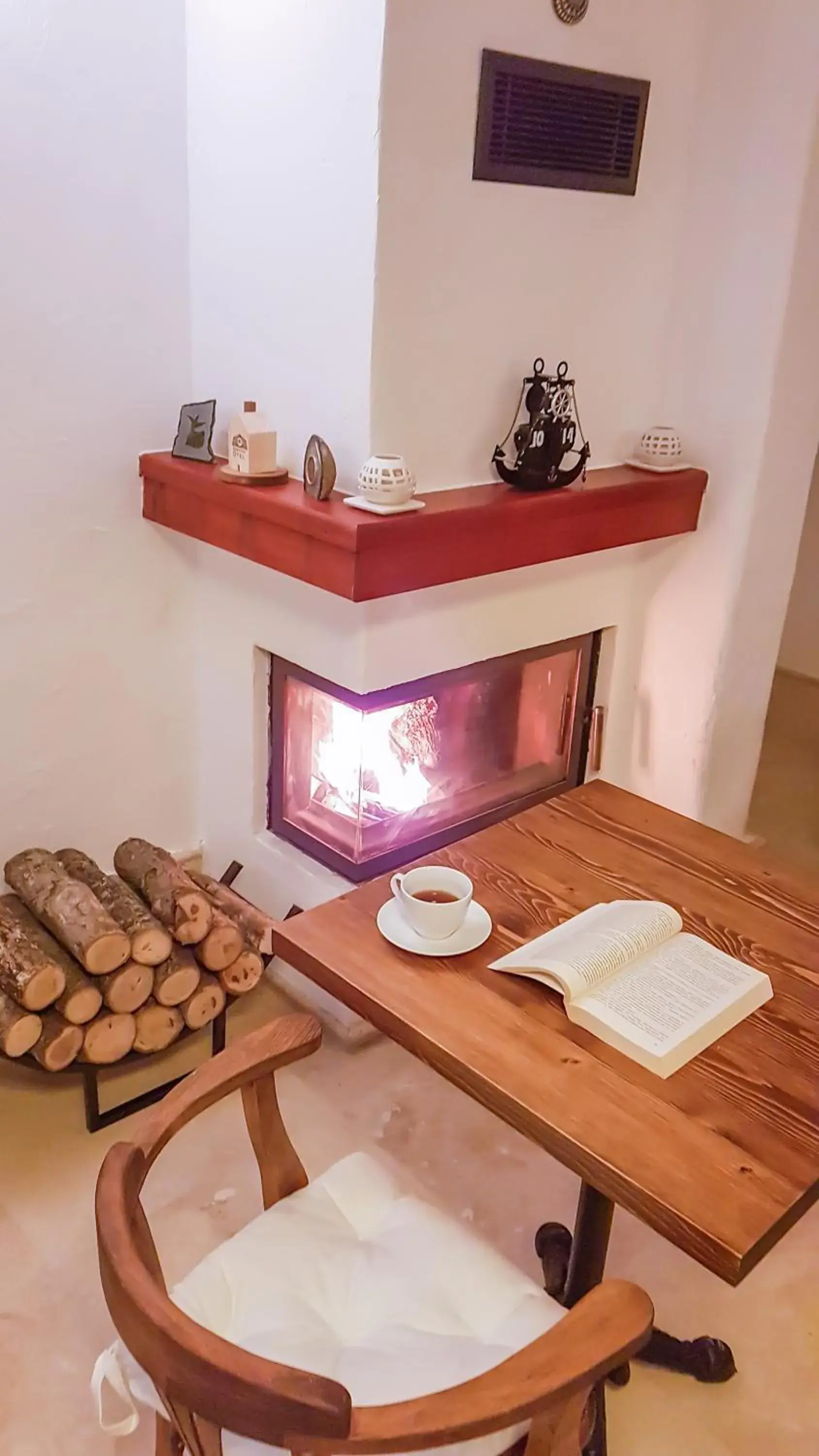 Restaurant/places to eat in Rebetiko Hotel Restaurant/places to eat in Rebetiko Hotel