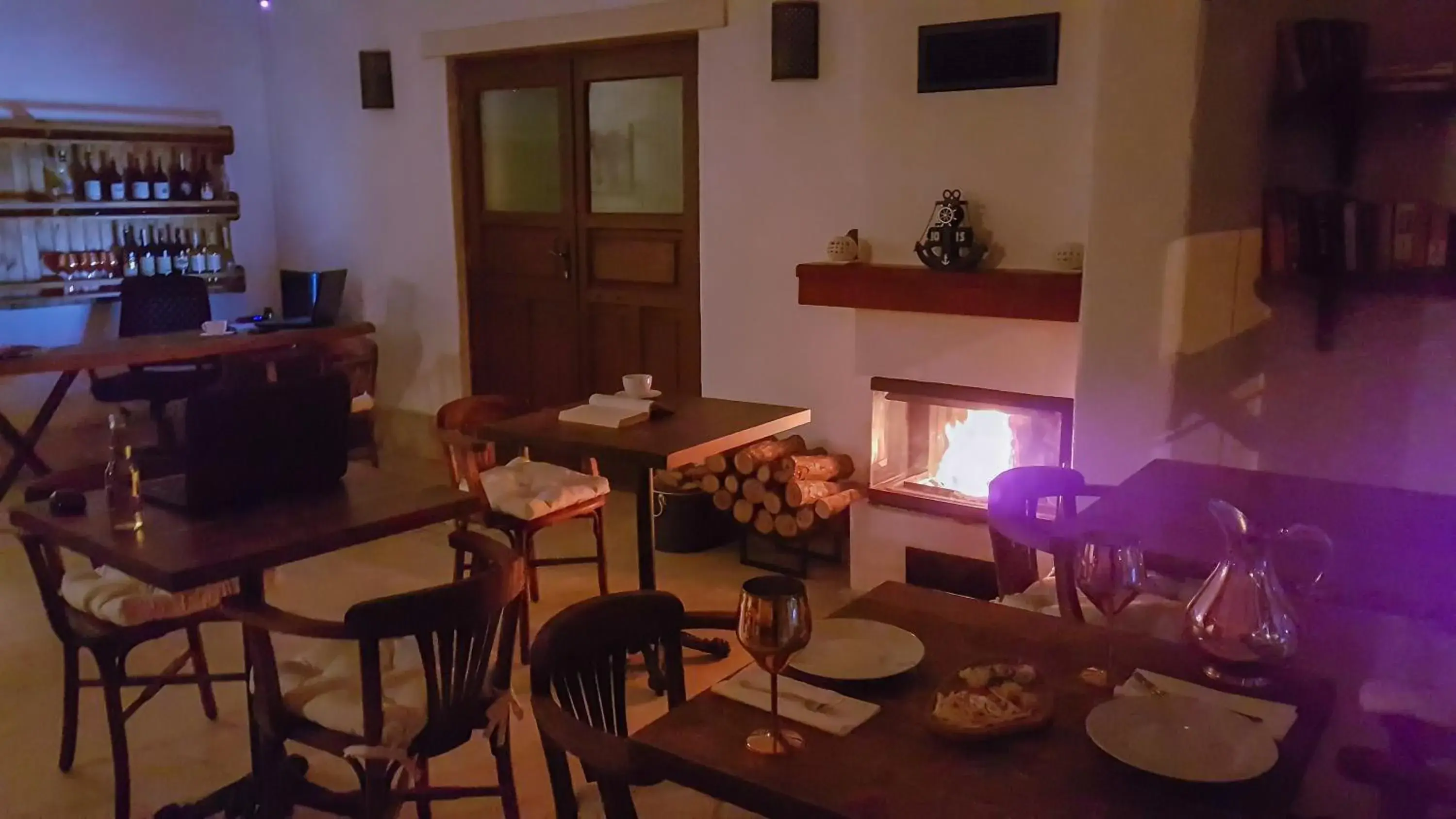 Restaurant/places to eat in Rebetiko Hotel Restaurant/places to eat in Rebetiko Hotel