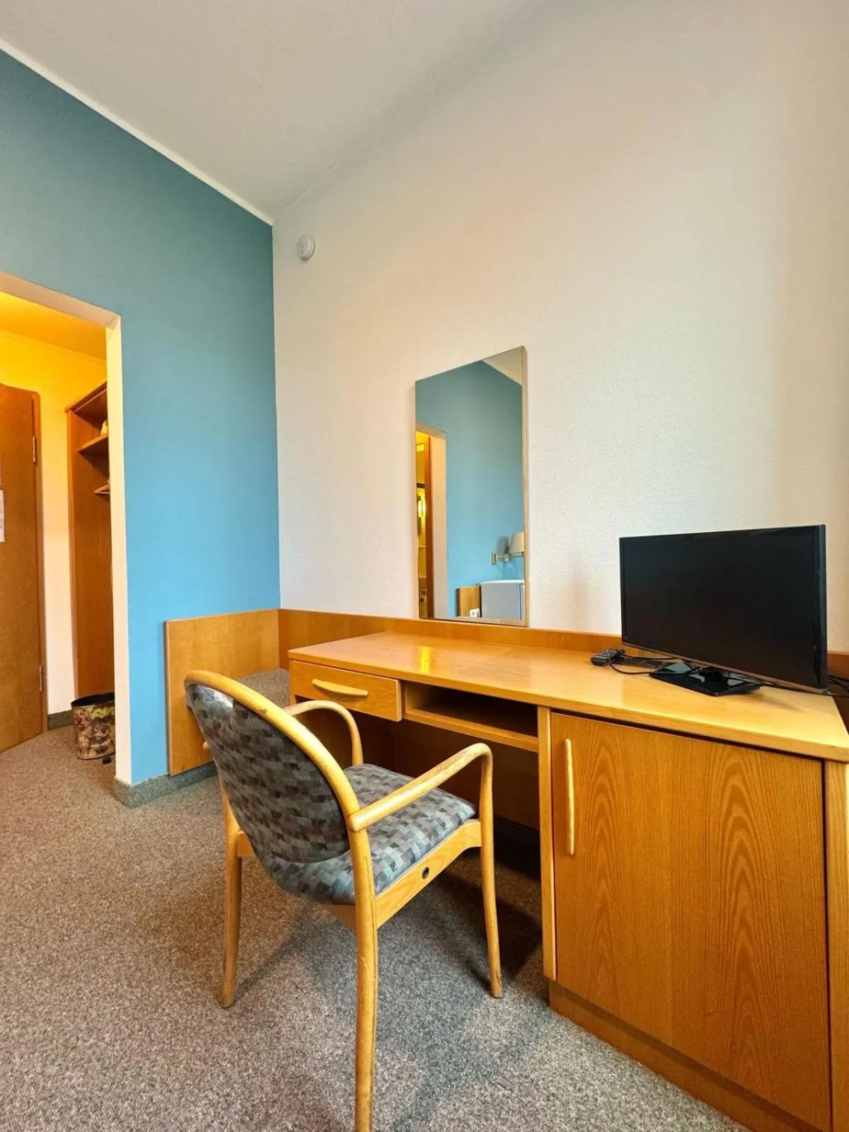 TV and multimedia in AR Airport Hotel Rüsselsheim