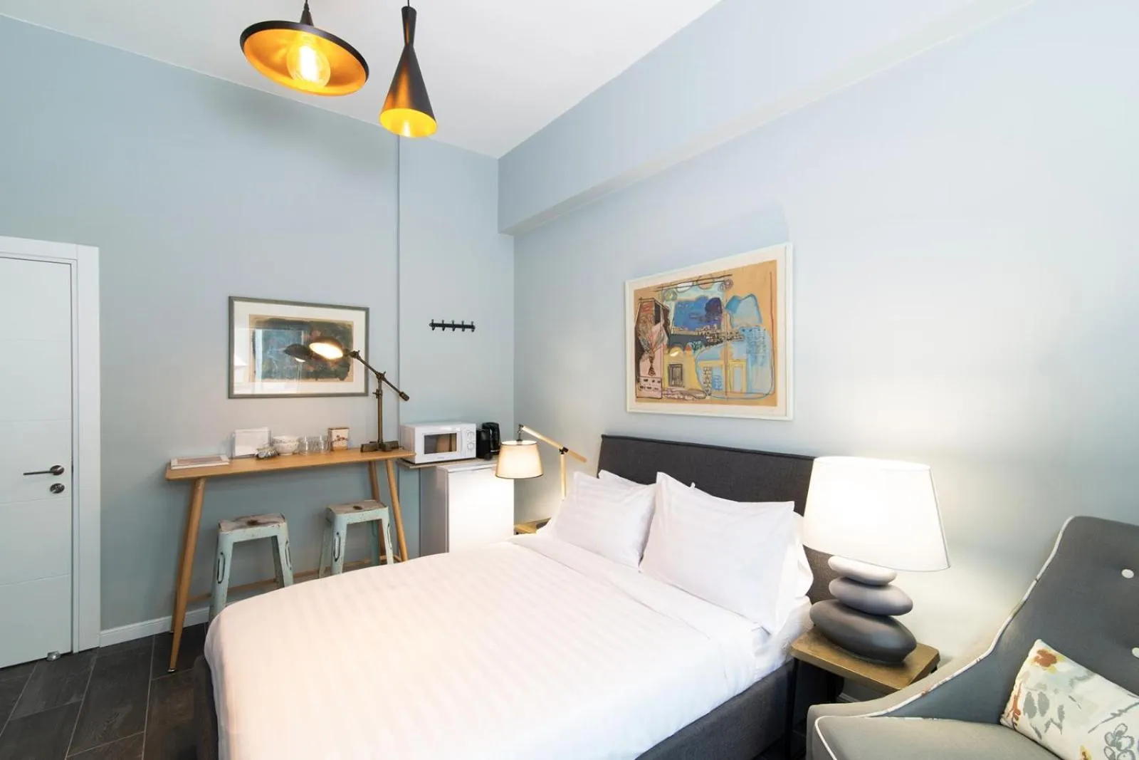 Bed in Raphael City Nest