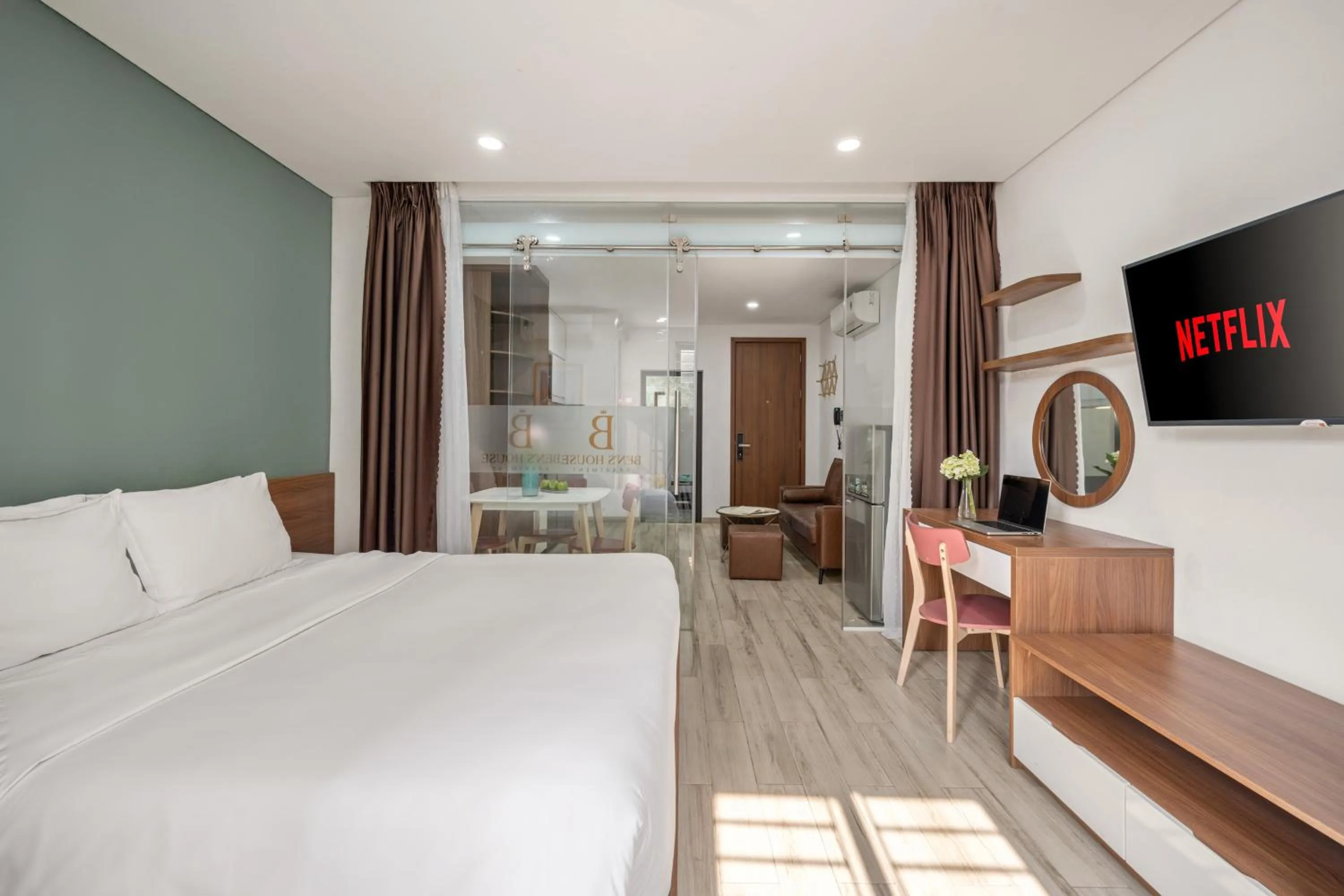 Bedroom, Bed in Ben's House Boutique