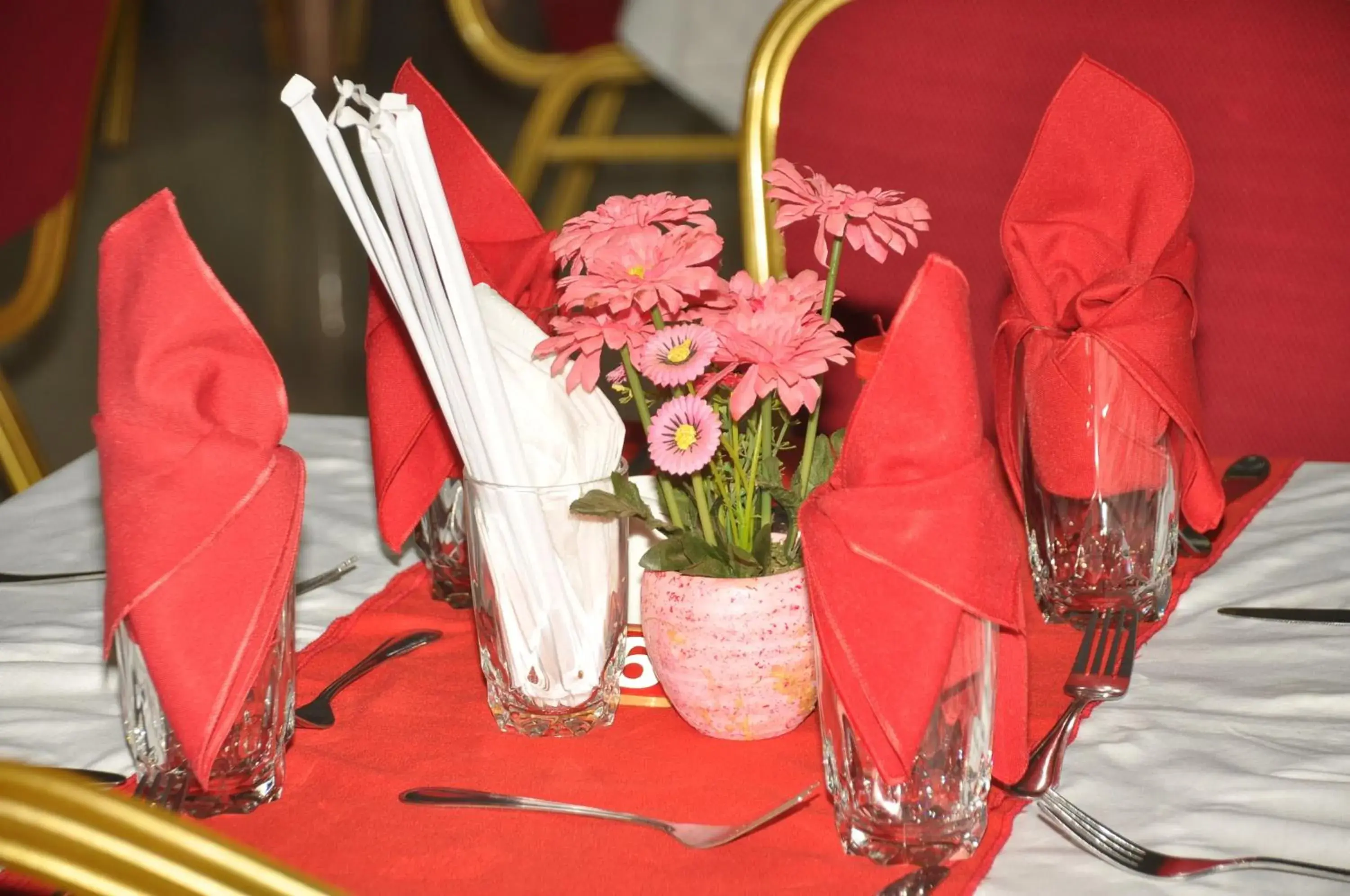 Food and drinks in Eureka Place Hotel Kampala Food and drinks in Eureka Place Hotel Kampala