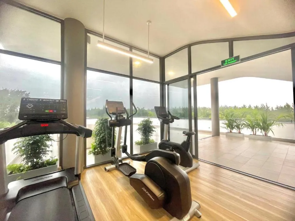 Beachfront 4 Bedrooms private pool villa Sanctuary Ho Tram resort