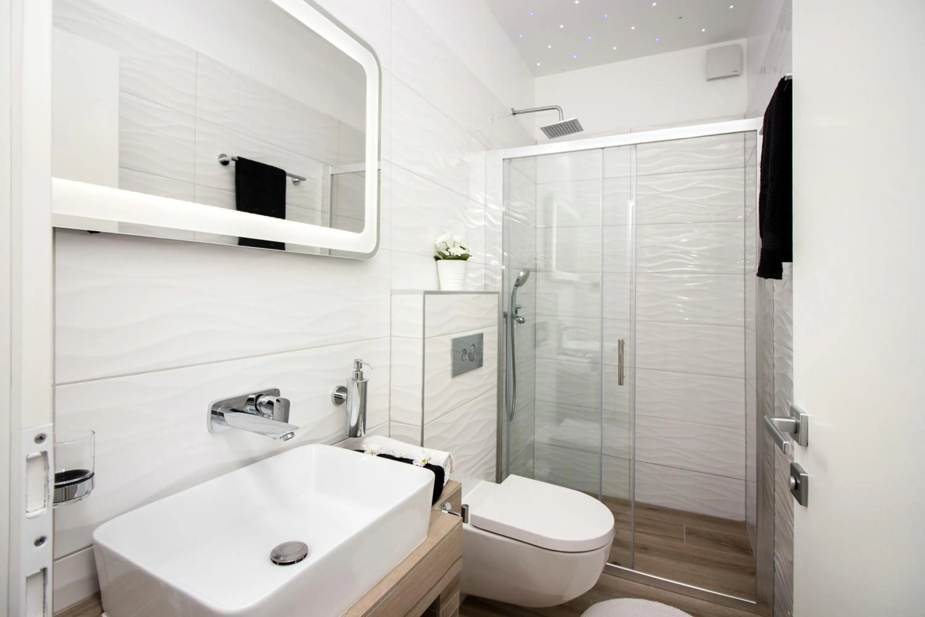 Bathroom in Apartments Satis