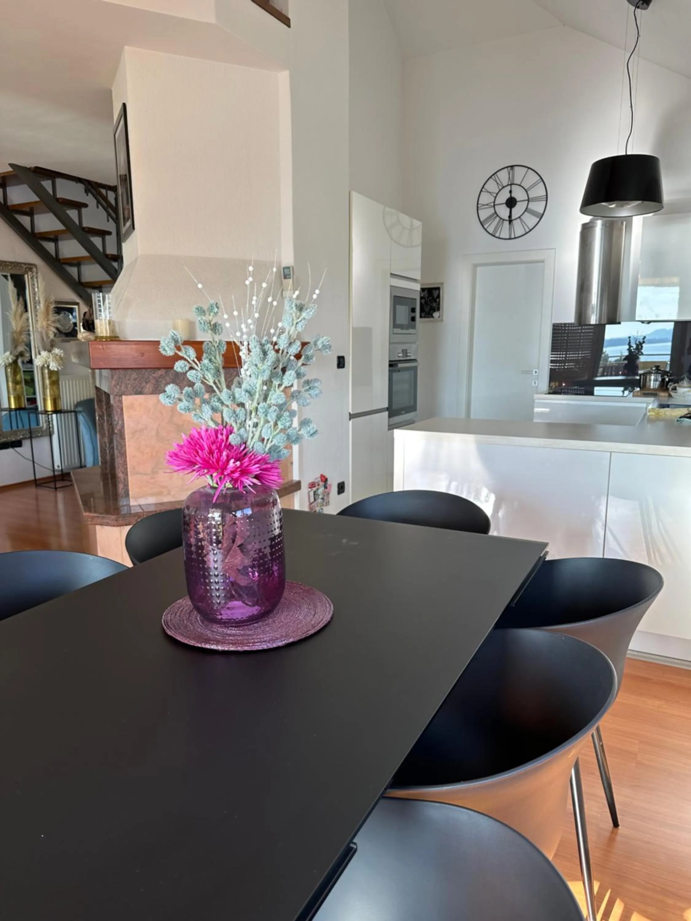 Dining area in Apartments Satis