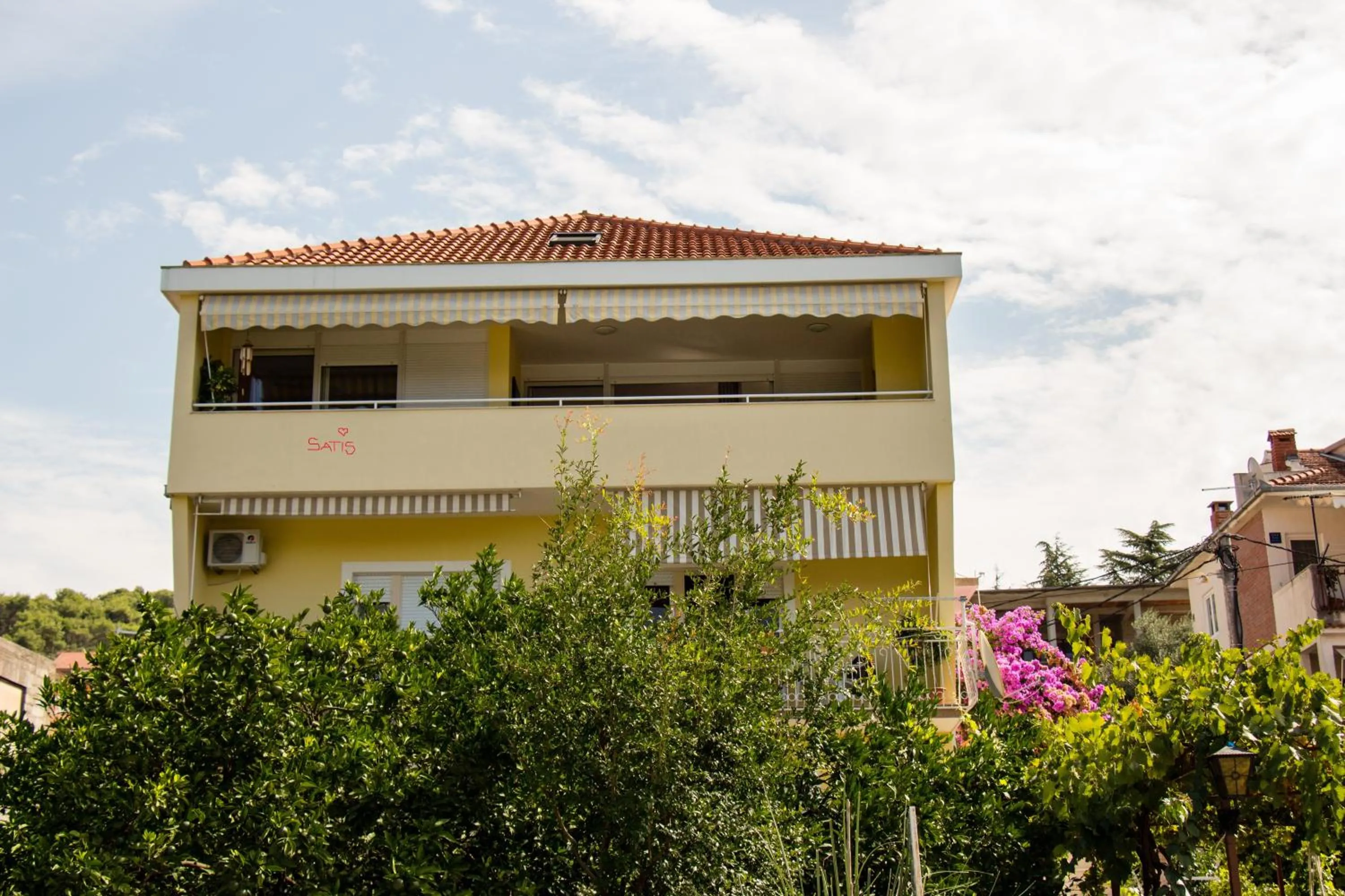 Property building in Apartments Satis