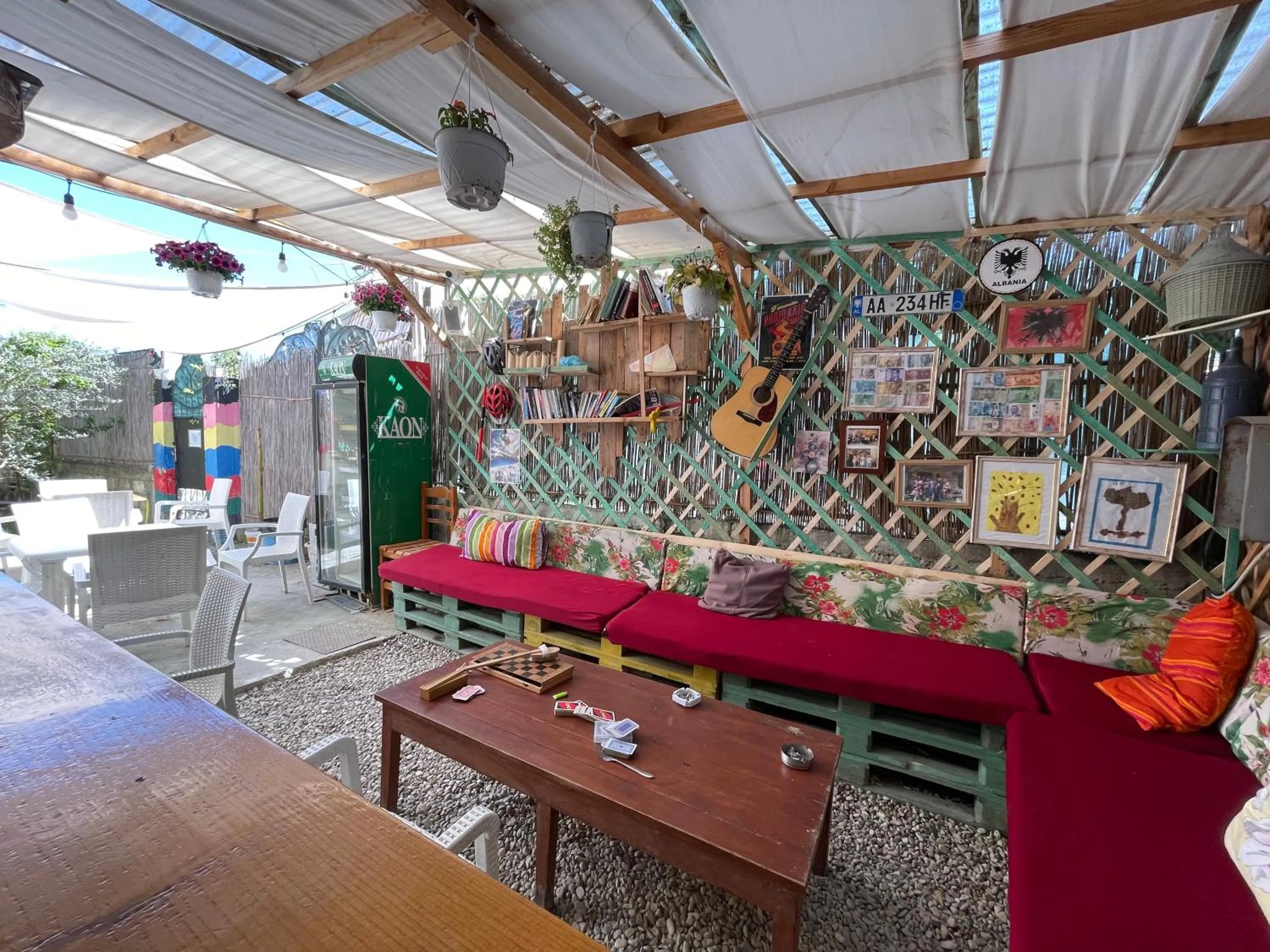 Restaurant/places to eat in Vlora Backpackers Hostel & Bar LUNGOMARE