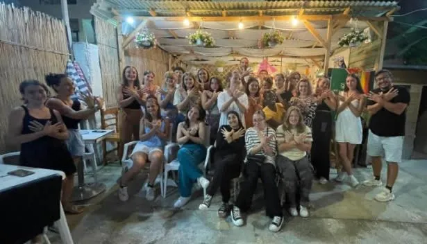 Vlora Backpackers Hostel & Bar LUNGOMARE