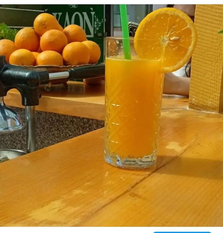 Drinks in Vlora Backpackers Hostel & Bar LUNGOMARE