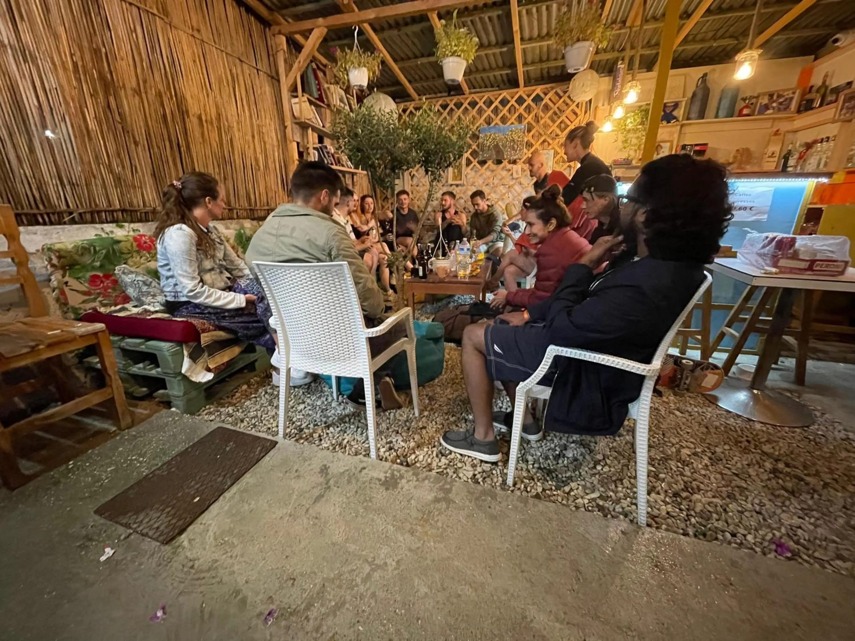 Food and drinks in Vlora Backpackers Hostel & Bar LUNGOMARE