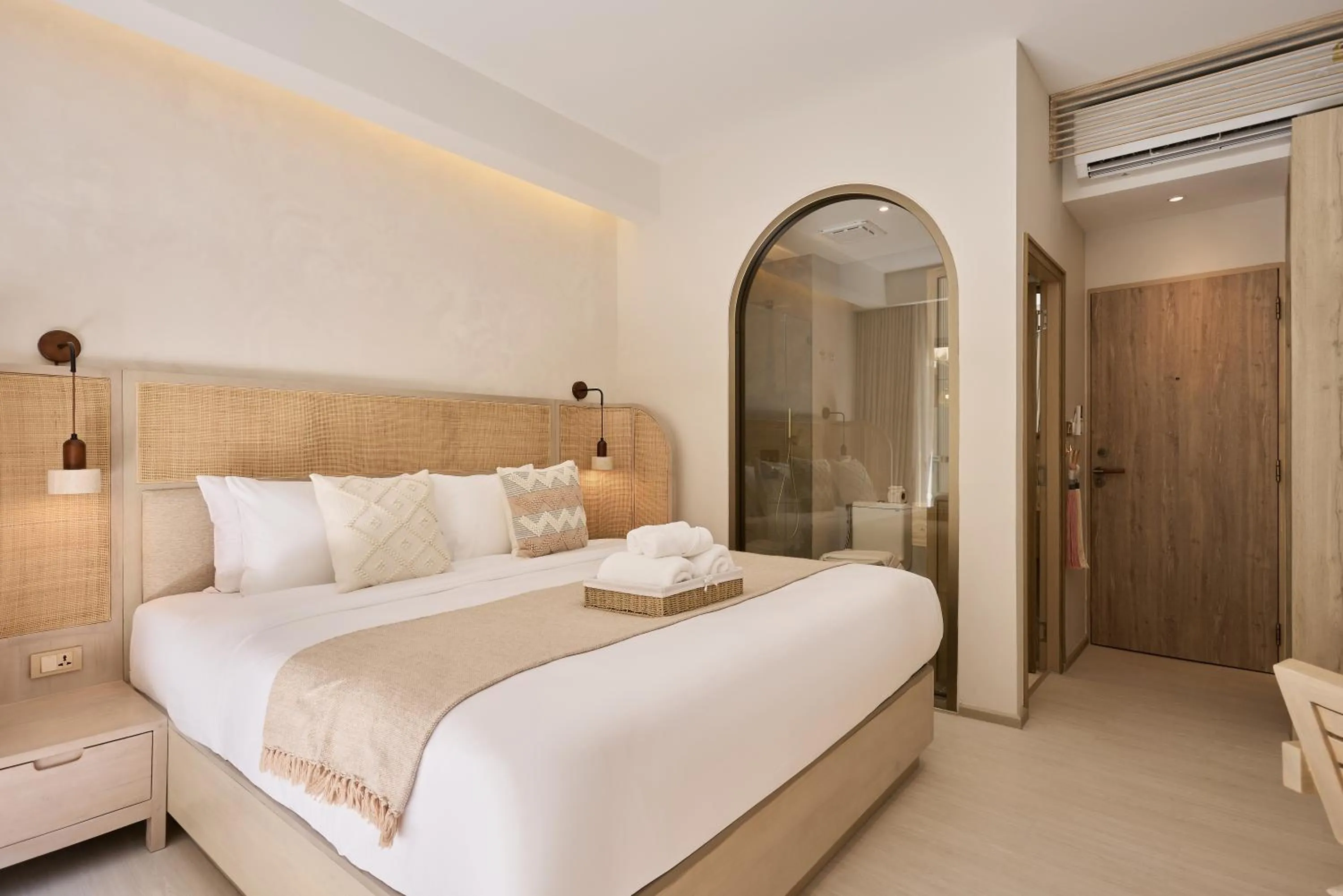 Bed in PE-LA Thapae Boutique Hotel