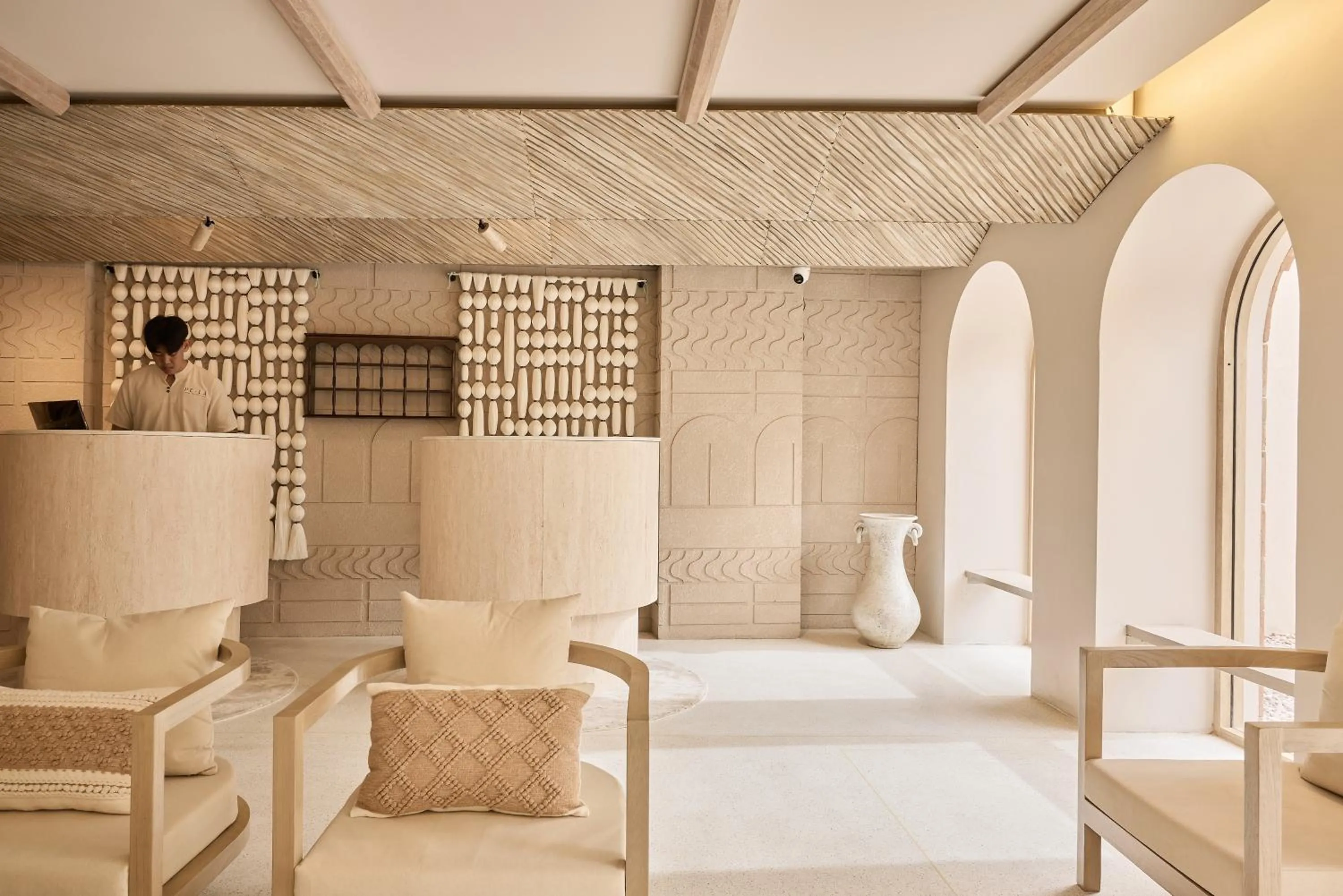 PE-LA Thapae Boutique Hotel