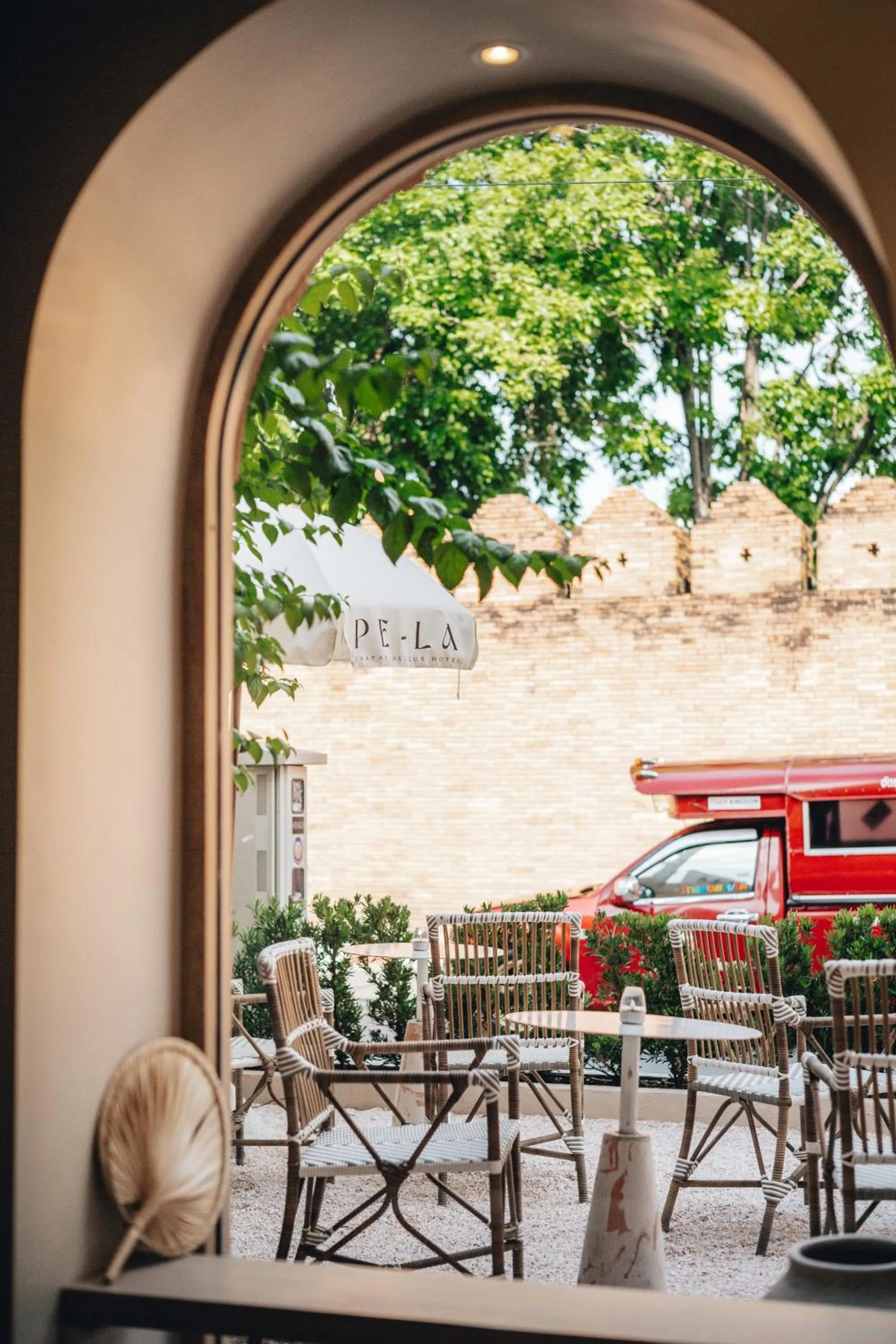 PE-LA Thapae Boutique Hotel