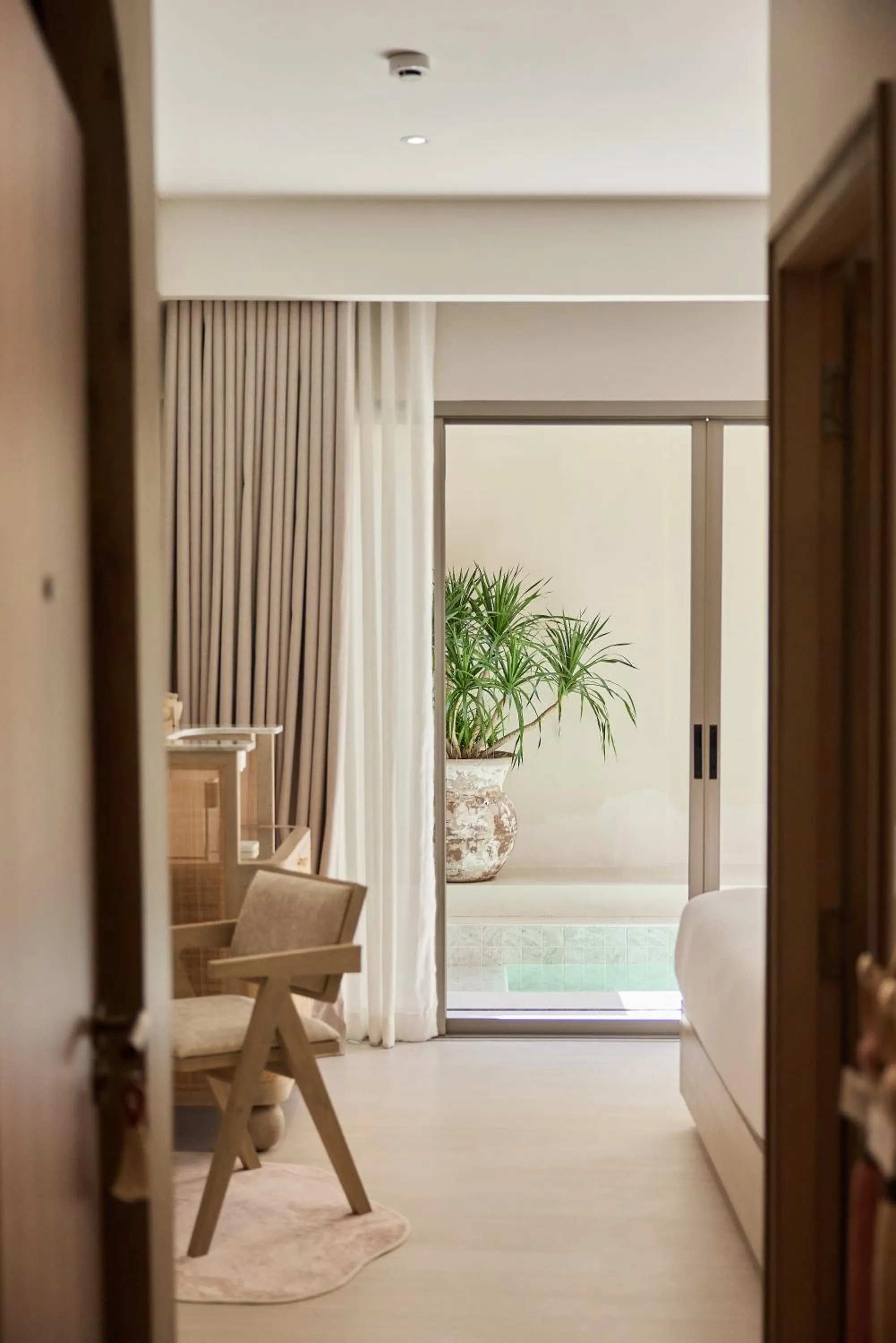PE-LA Thapae Boutique Hotel