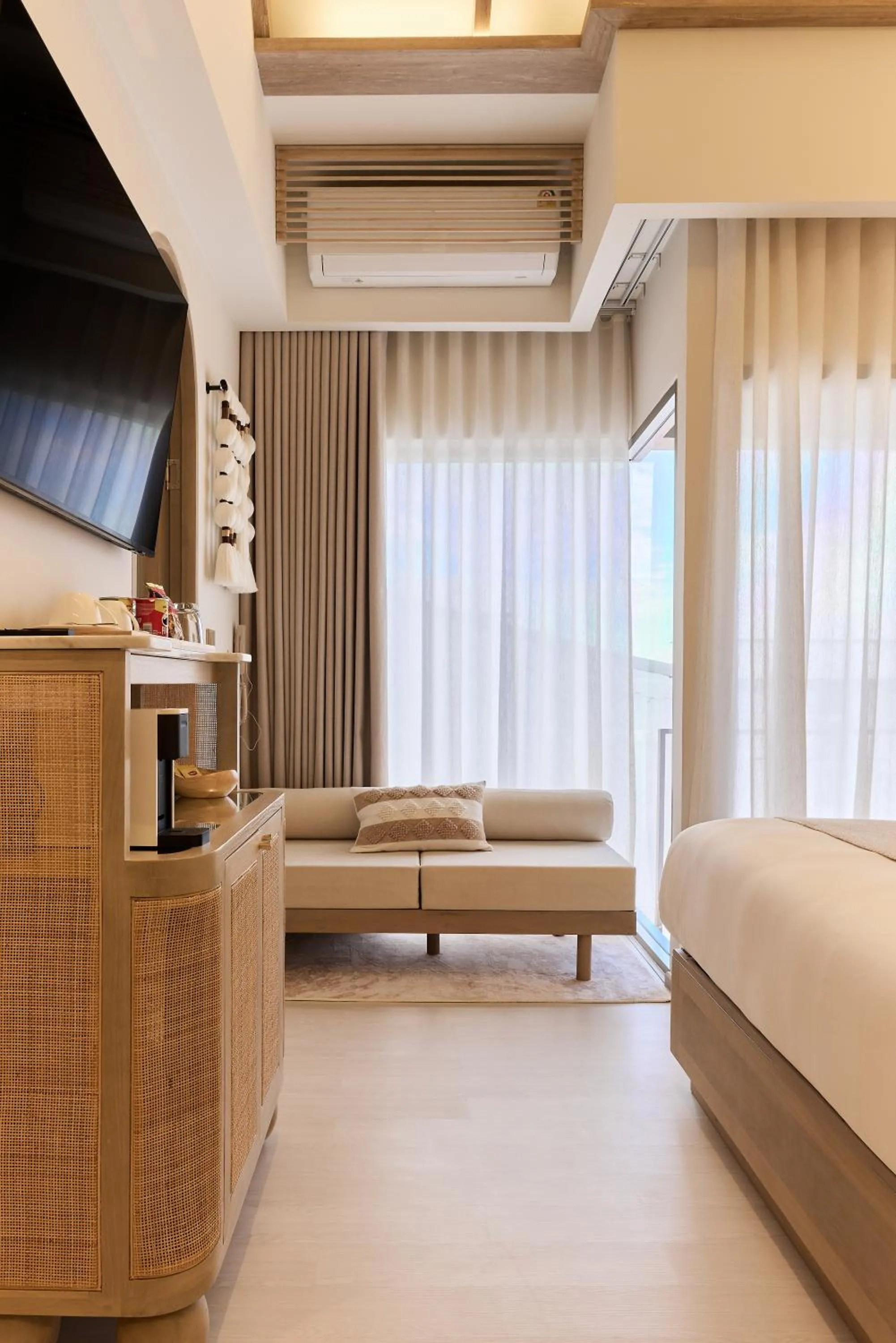 Bed in PE-LA Thapae Boutique Hotel