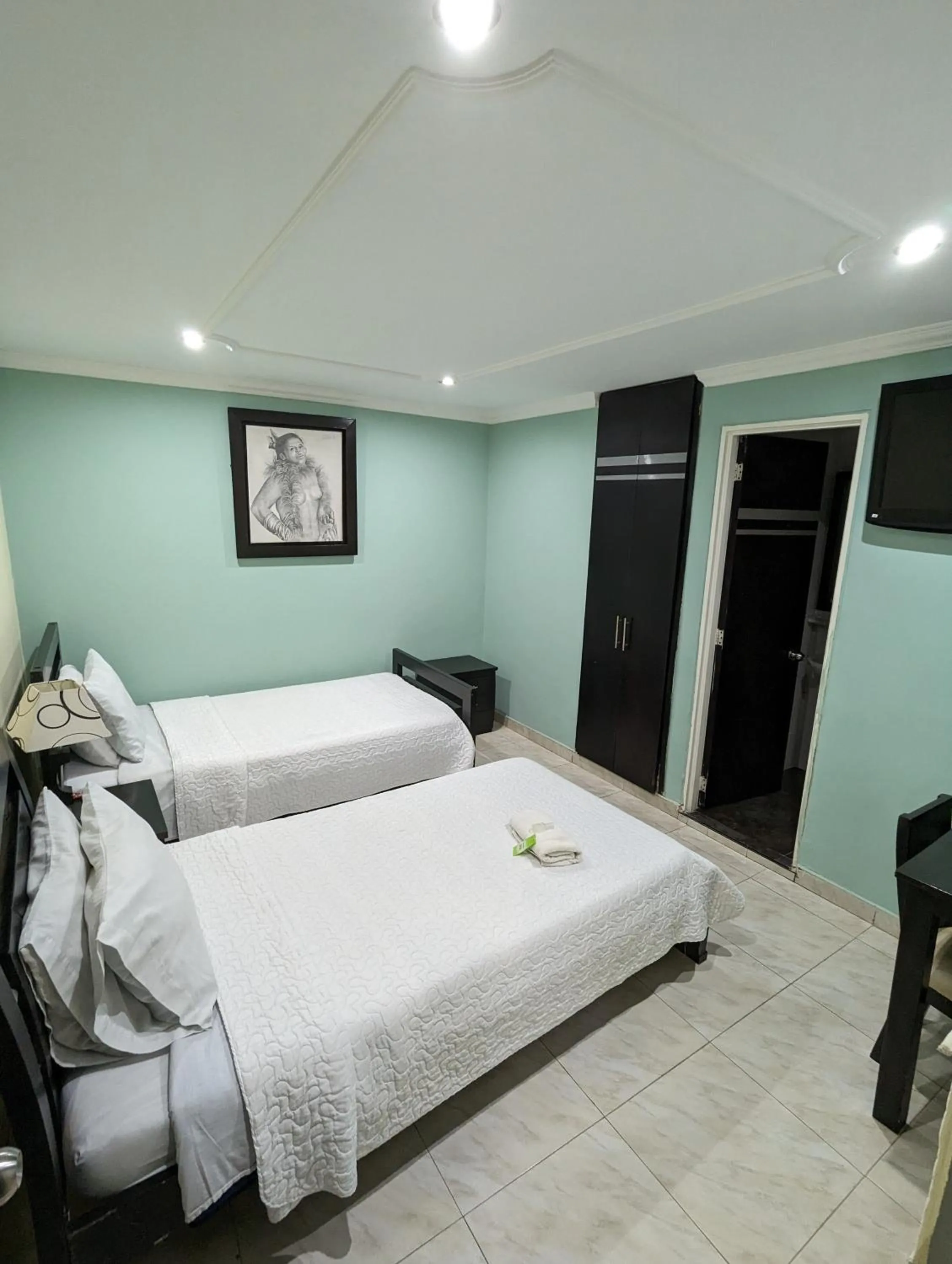 Hotel Sweet Home