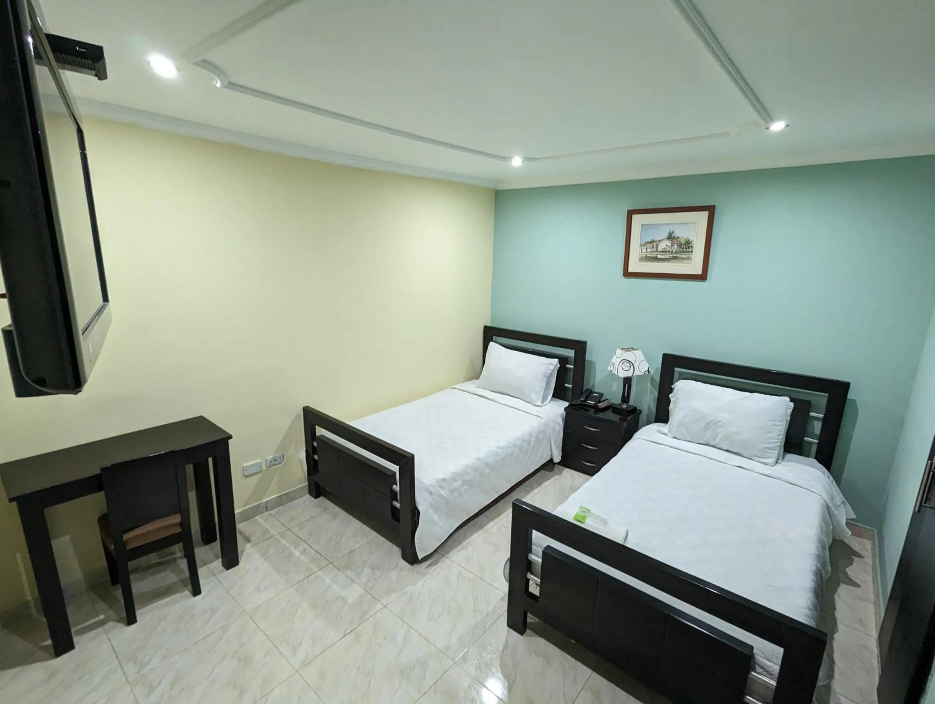 Hotel Sweet Home