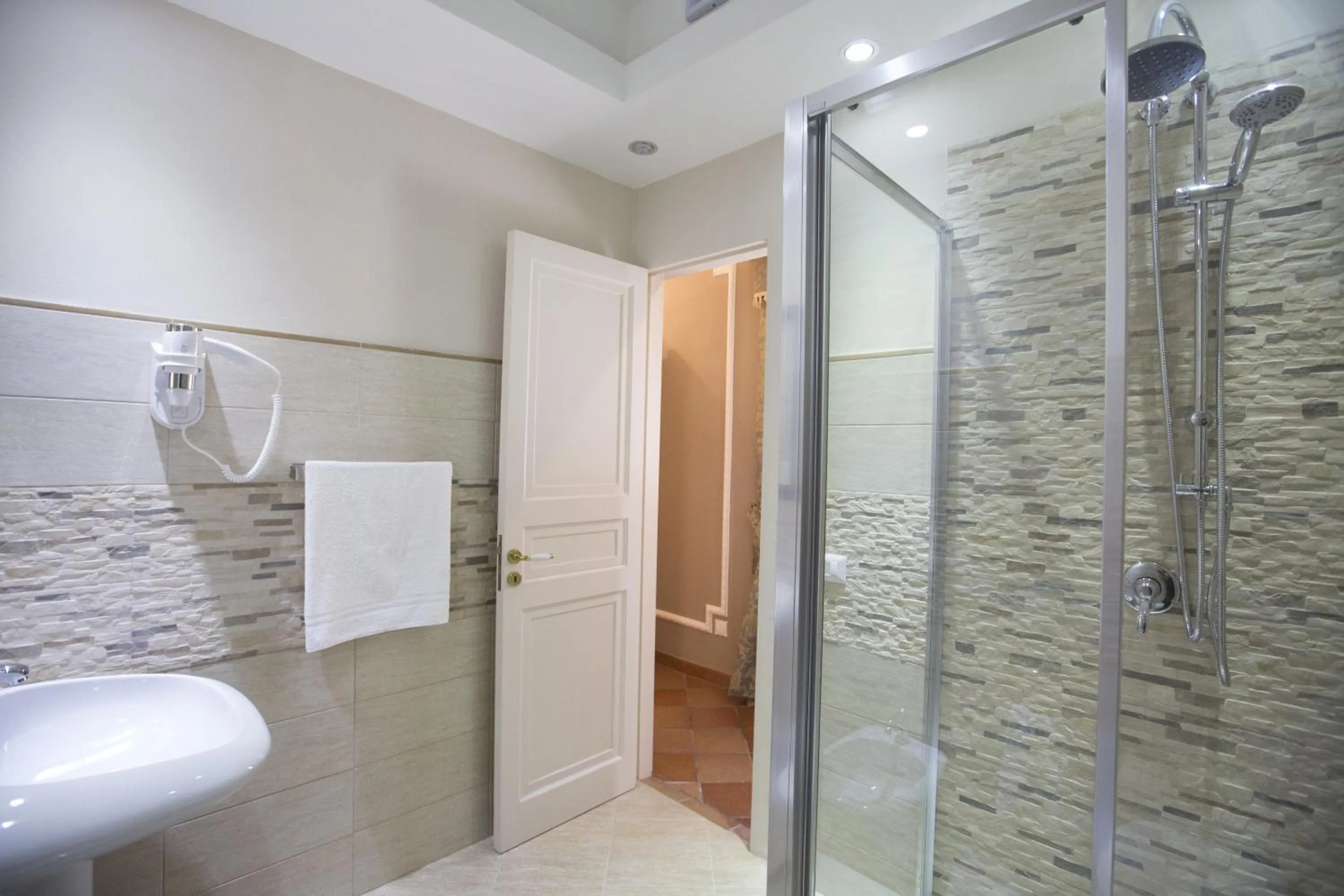 Bathroom in Palazzo Raho