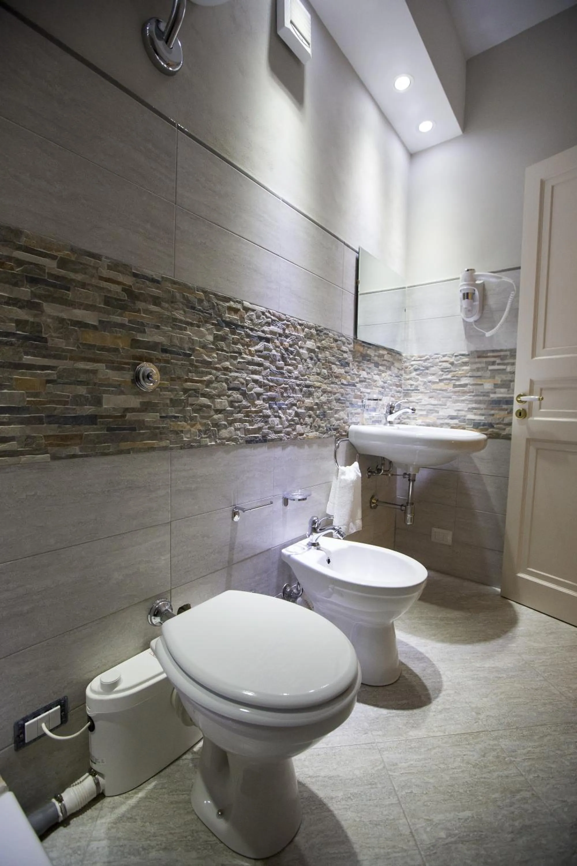 Bathroom in Palazzo Raho