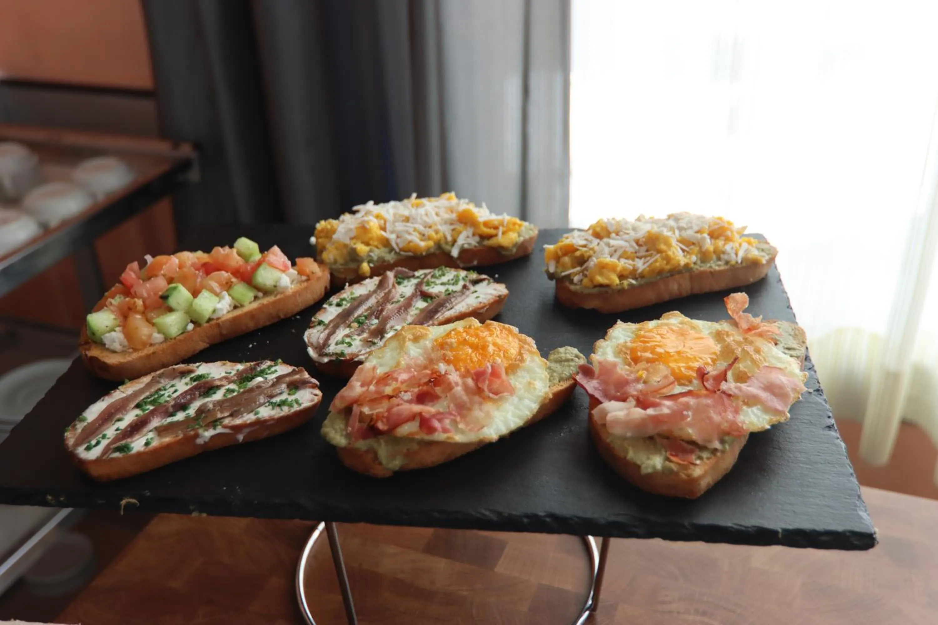 Restaurant/places to eat in Hotel Derby