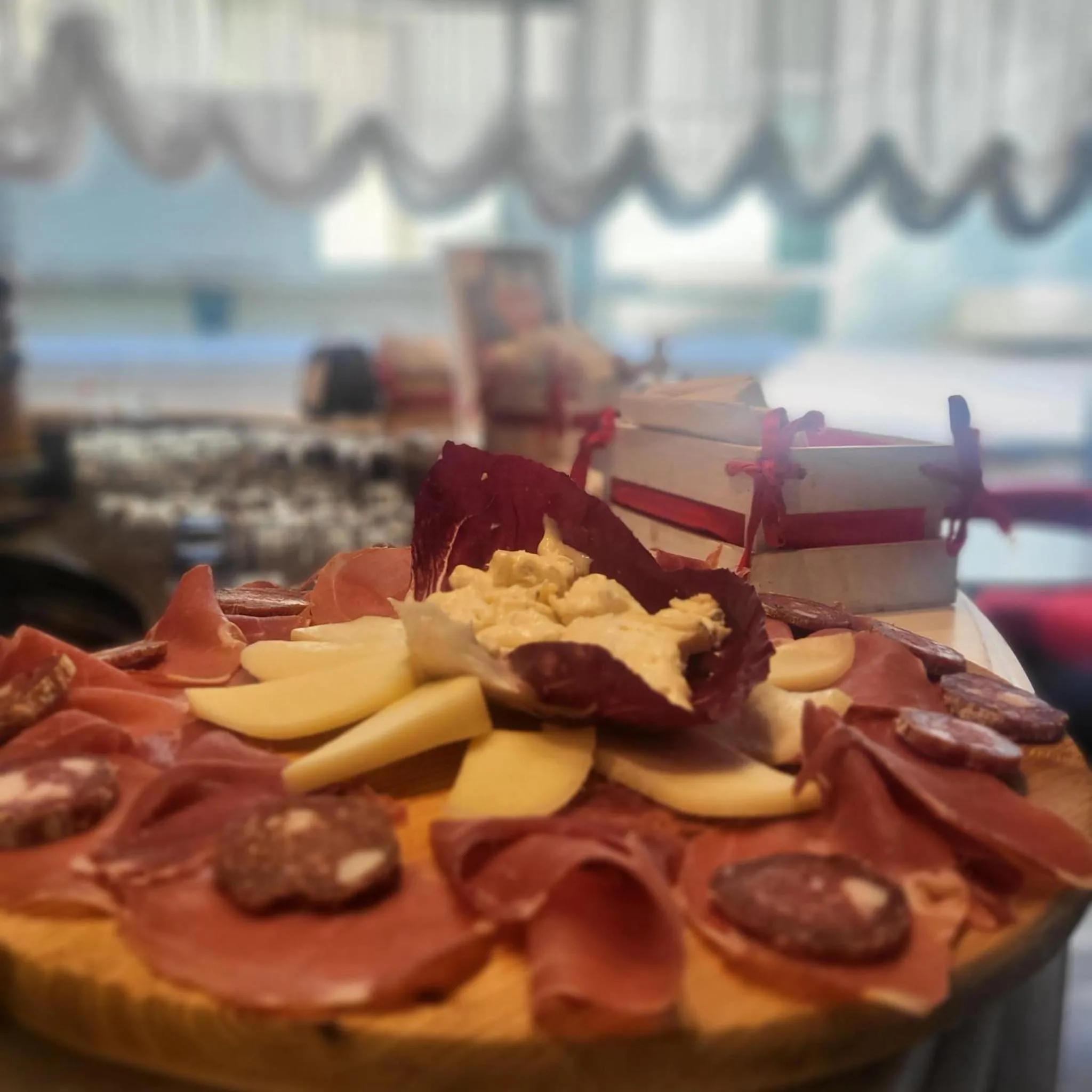 Restaurant/places to eat in Hotel Derby