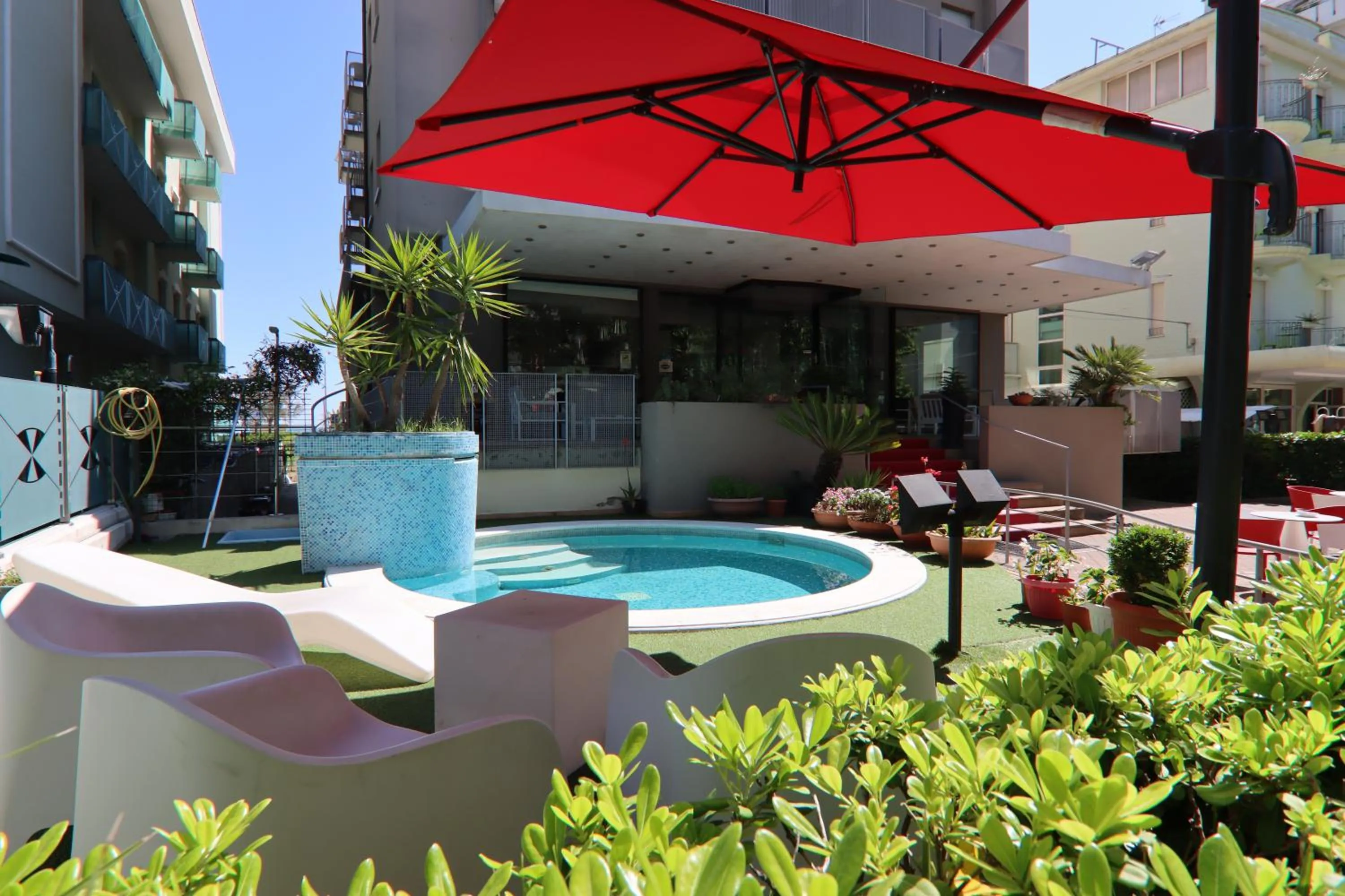 Swimming pool in Hotel Derby