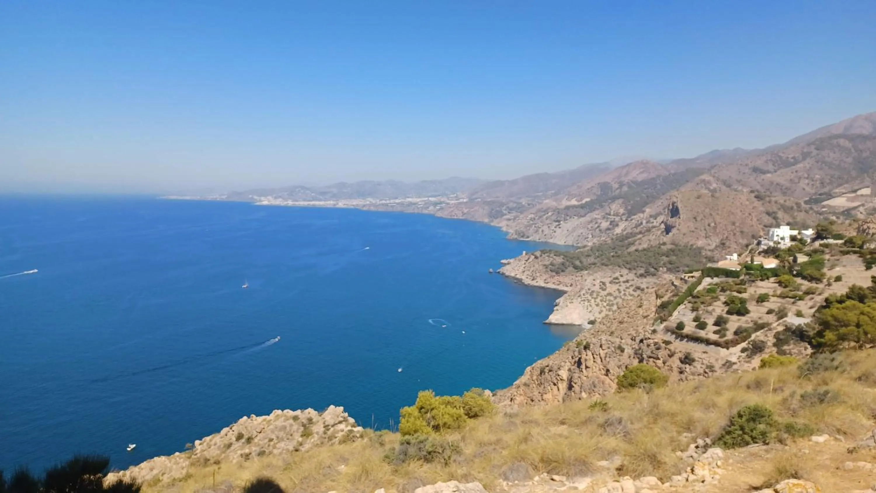 Nearby landmark in El Mirador "Lujo para 6 personas"