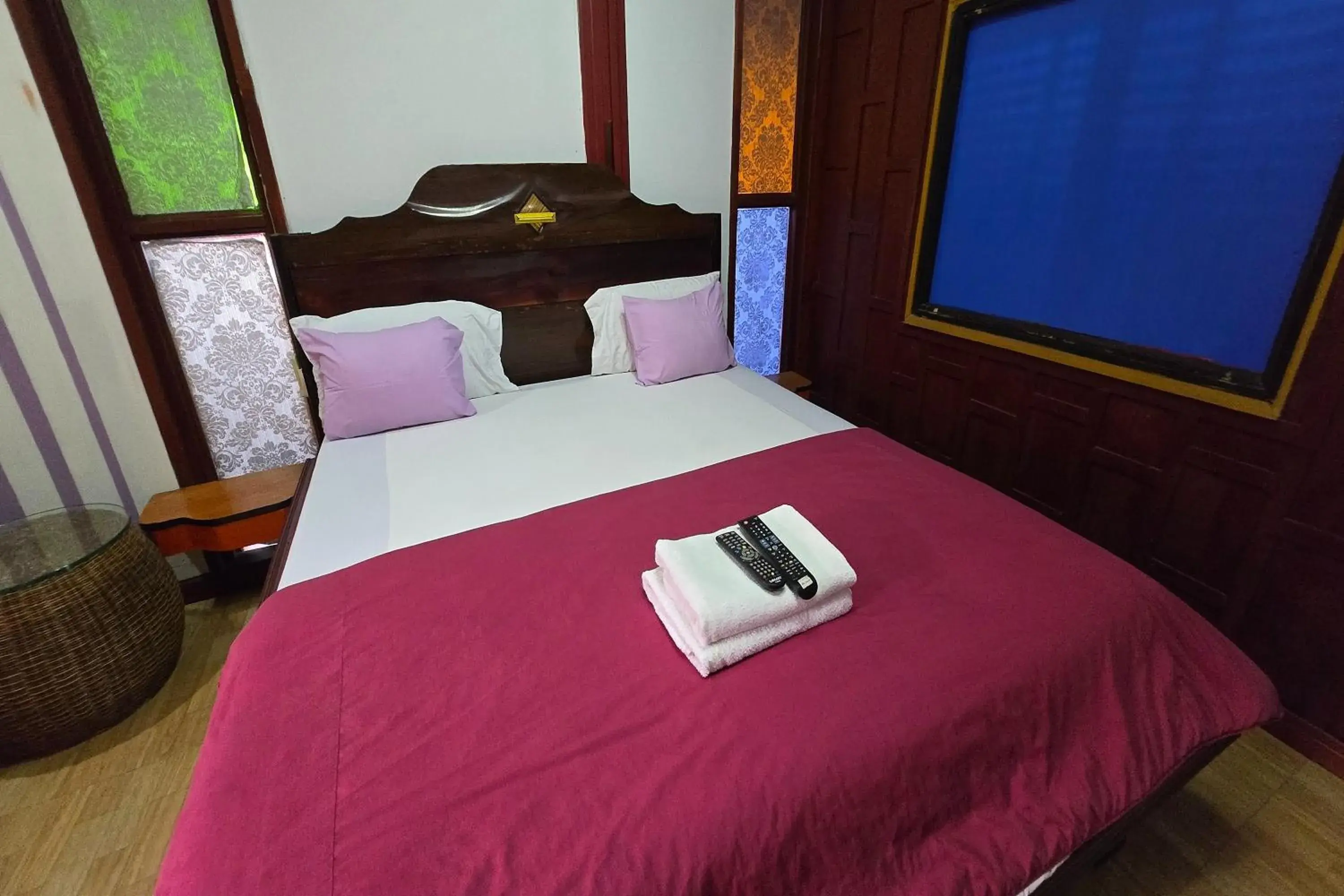 Bed in Ruean Mai KhiangLe Songkhla Bed in Ruean Mai KhiangLe Songkhla