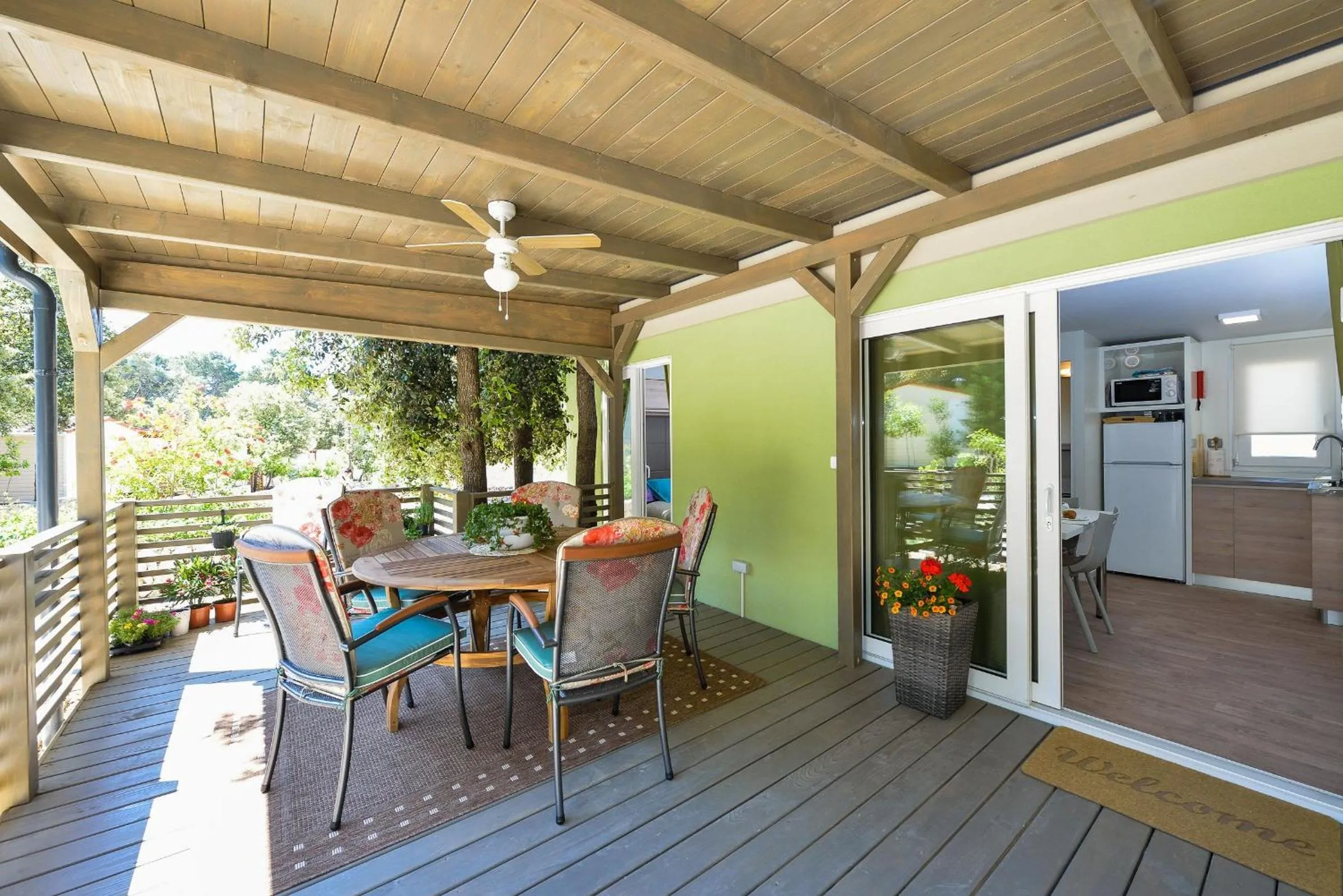Balcony/Terrace in Sunny Home Soline