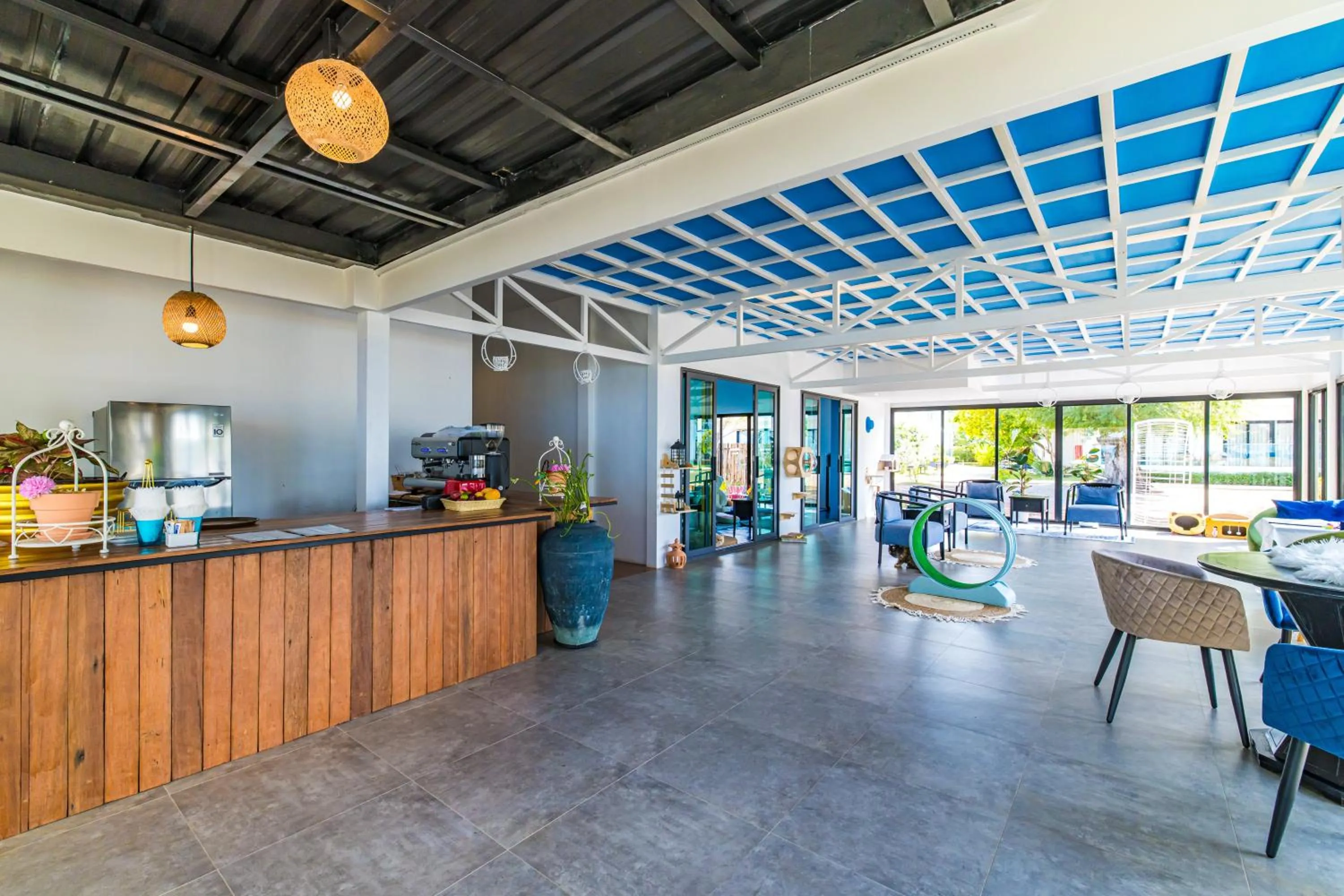 Coffee/tea facilities in BJ & Radisson Sea View Hotel