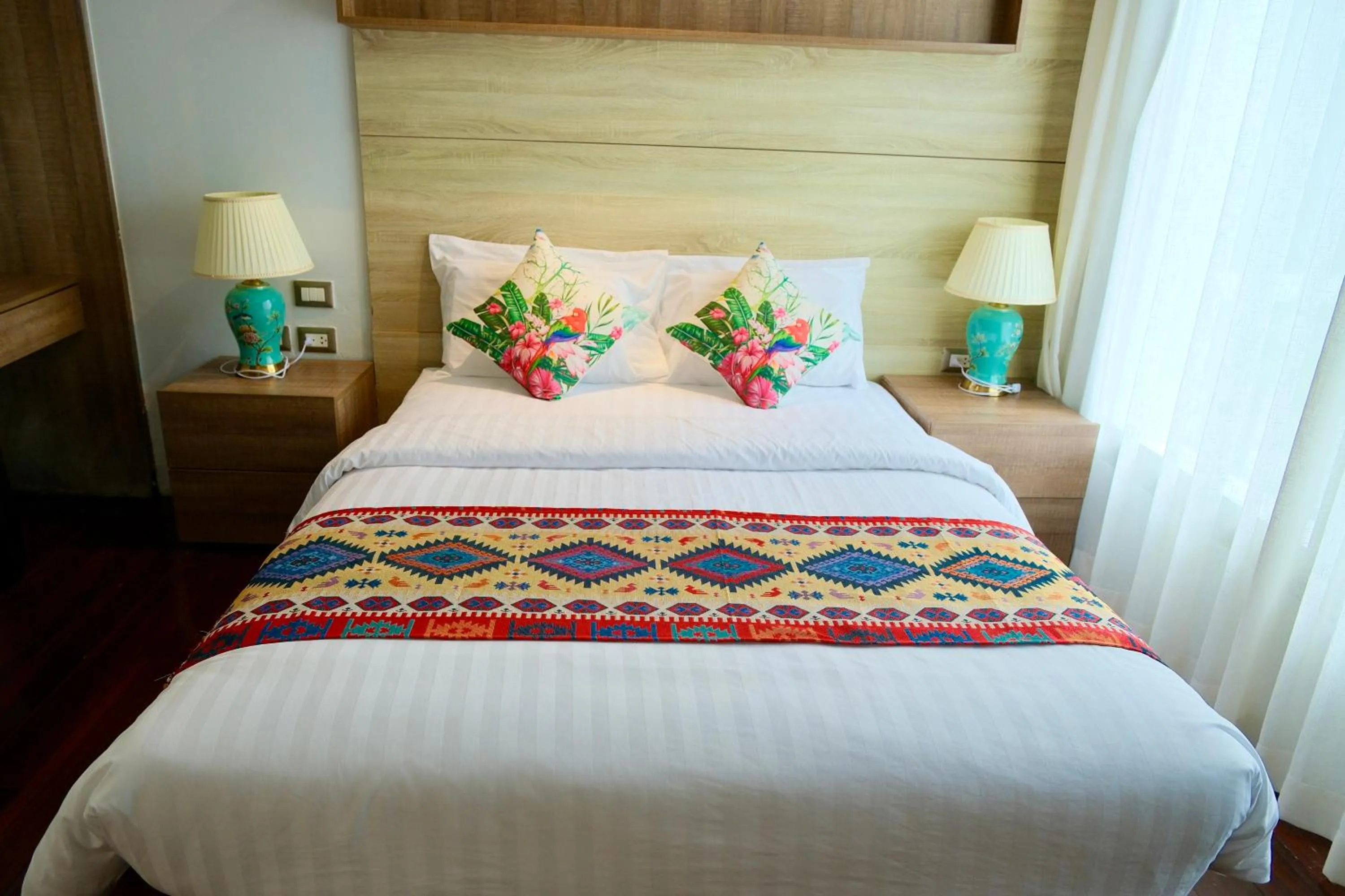 Bed in Phuket Moonlit Bay Seaview Resort & Spa