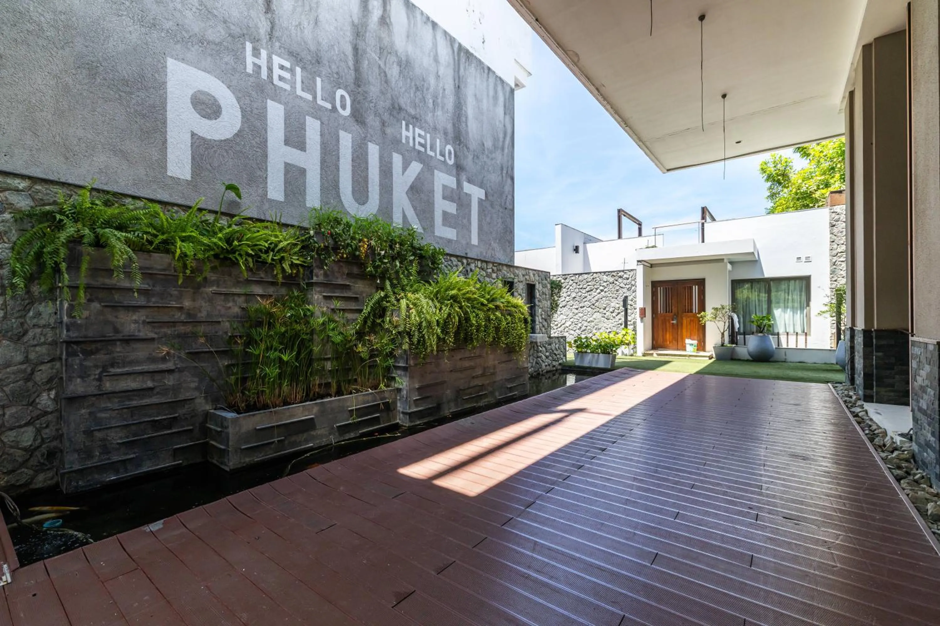 Property building in Phuket Moonlit Bay Seaview Resort & Spa