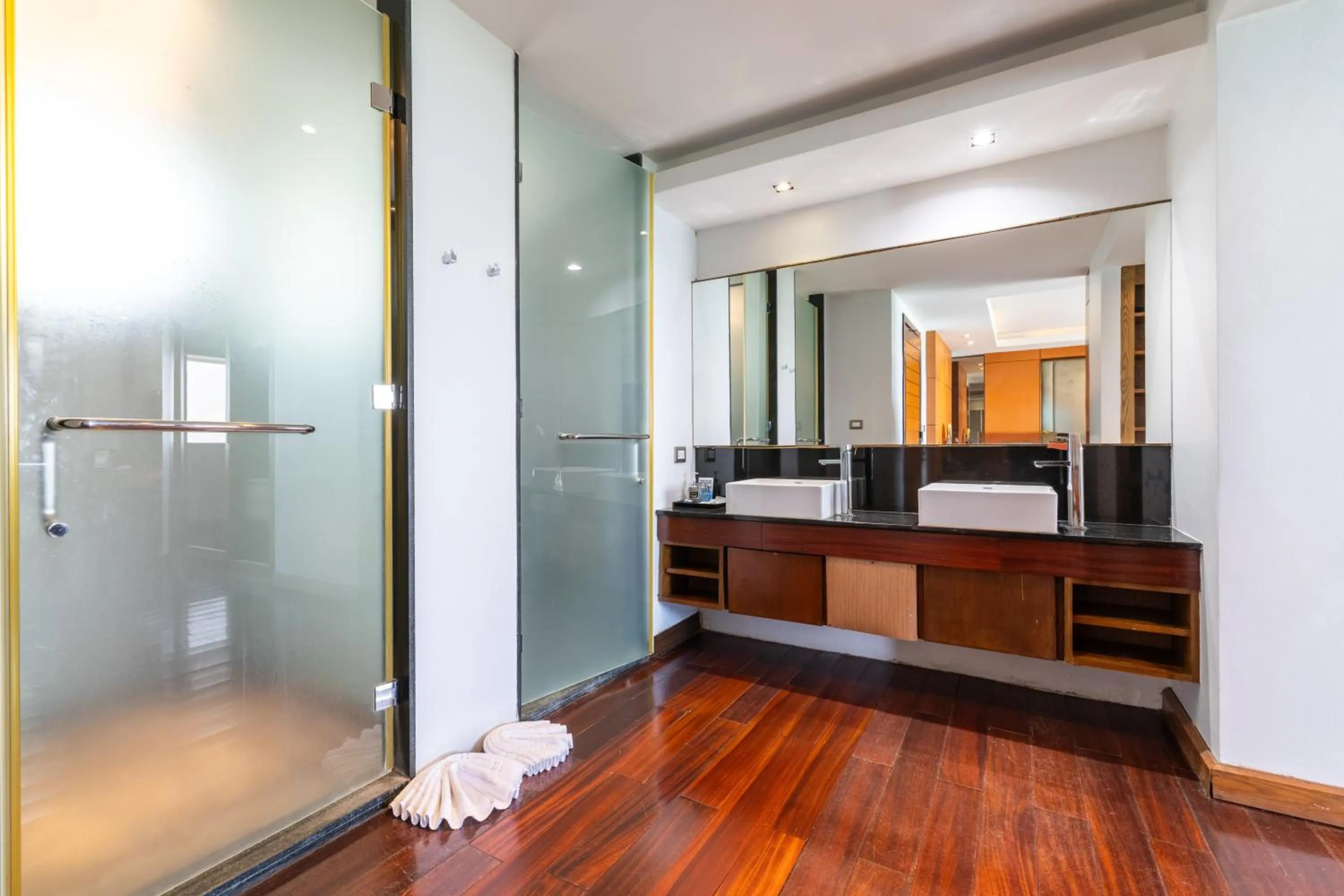 Bathroom in Phuket Moonlit Bay Seaview Resort & Spa