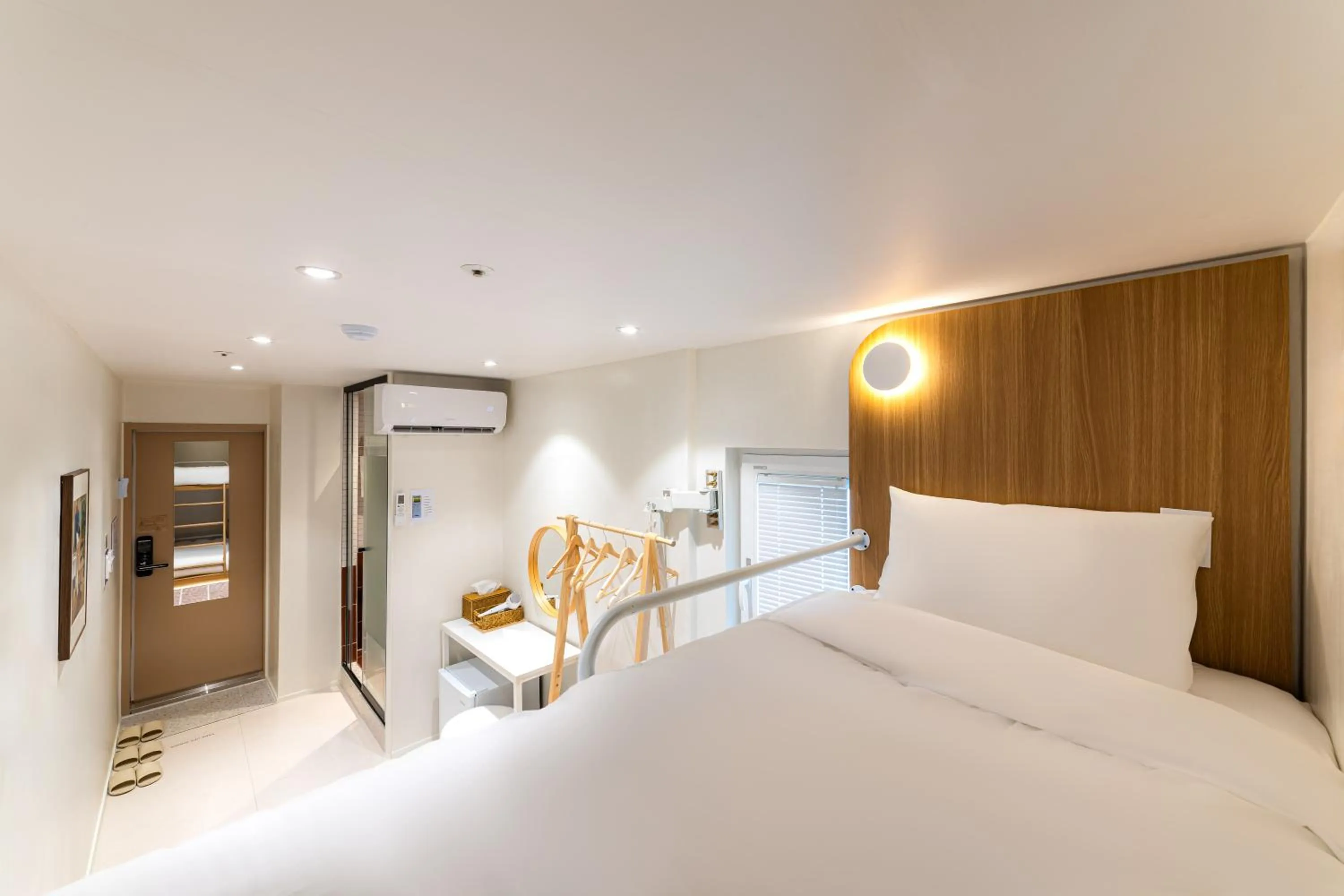 Bed in Slowon Hongdae