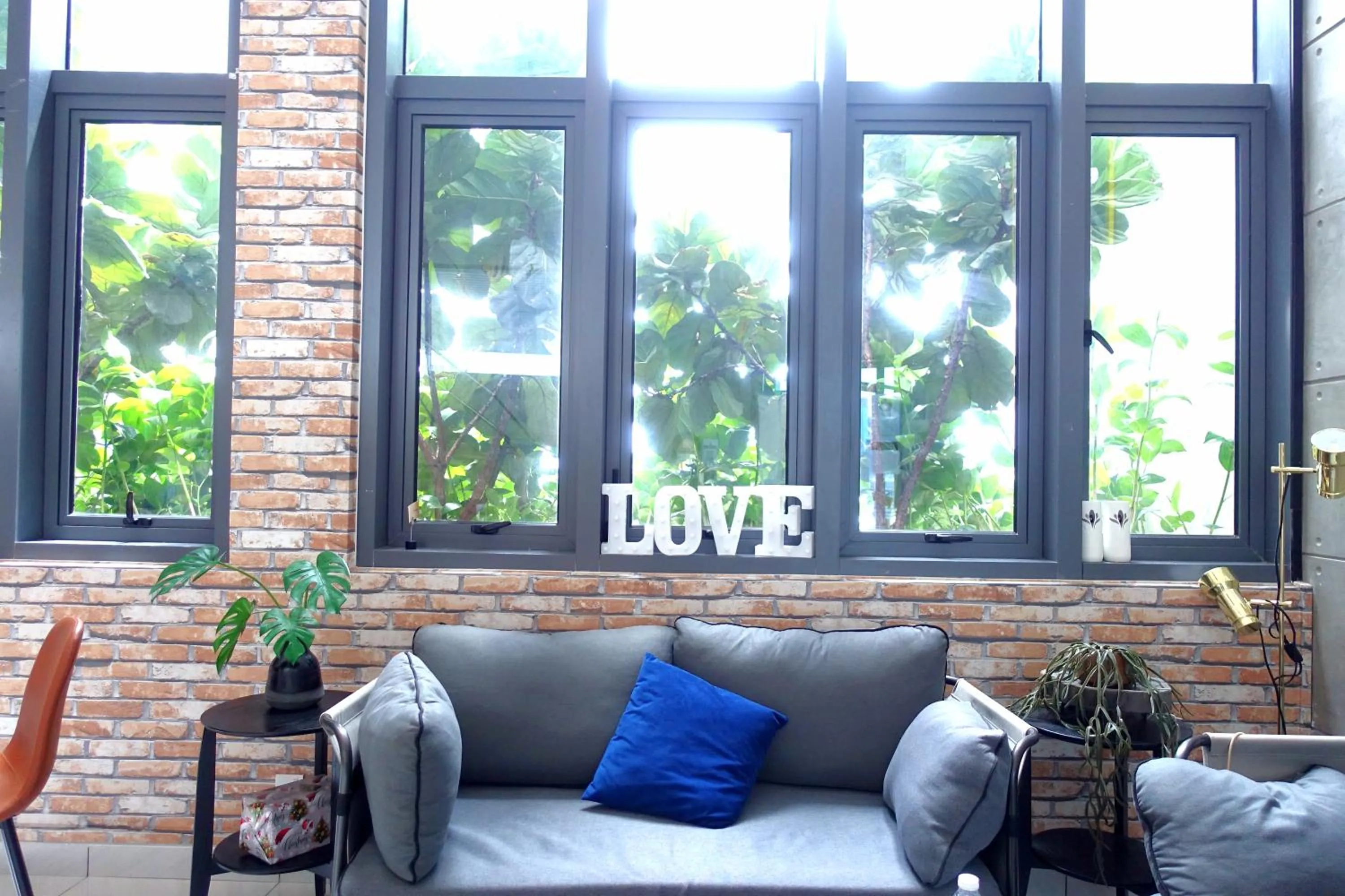 The Luxe by Infinitum Suites