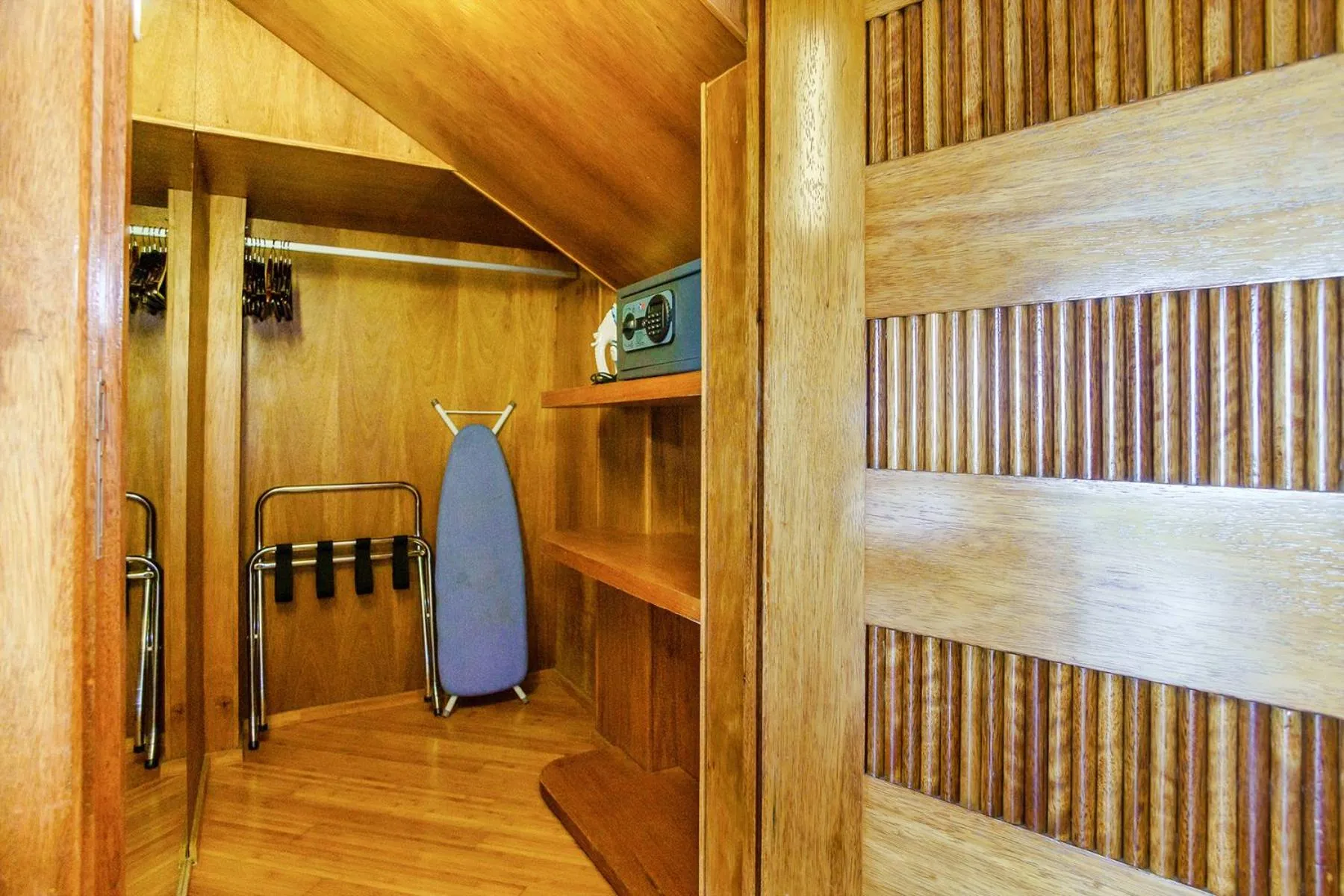 Sauna in Aldea Thai by Stella Rentals