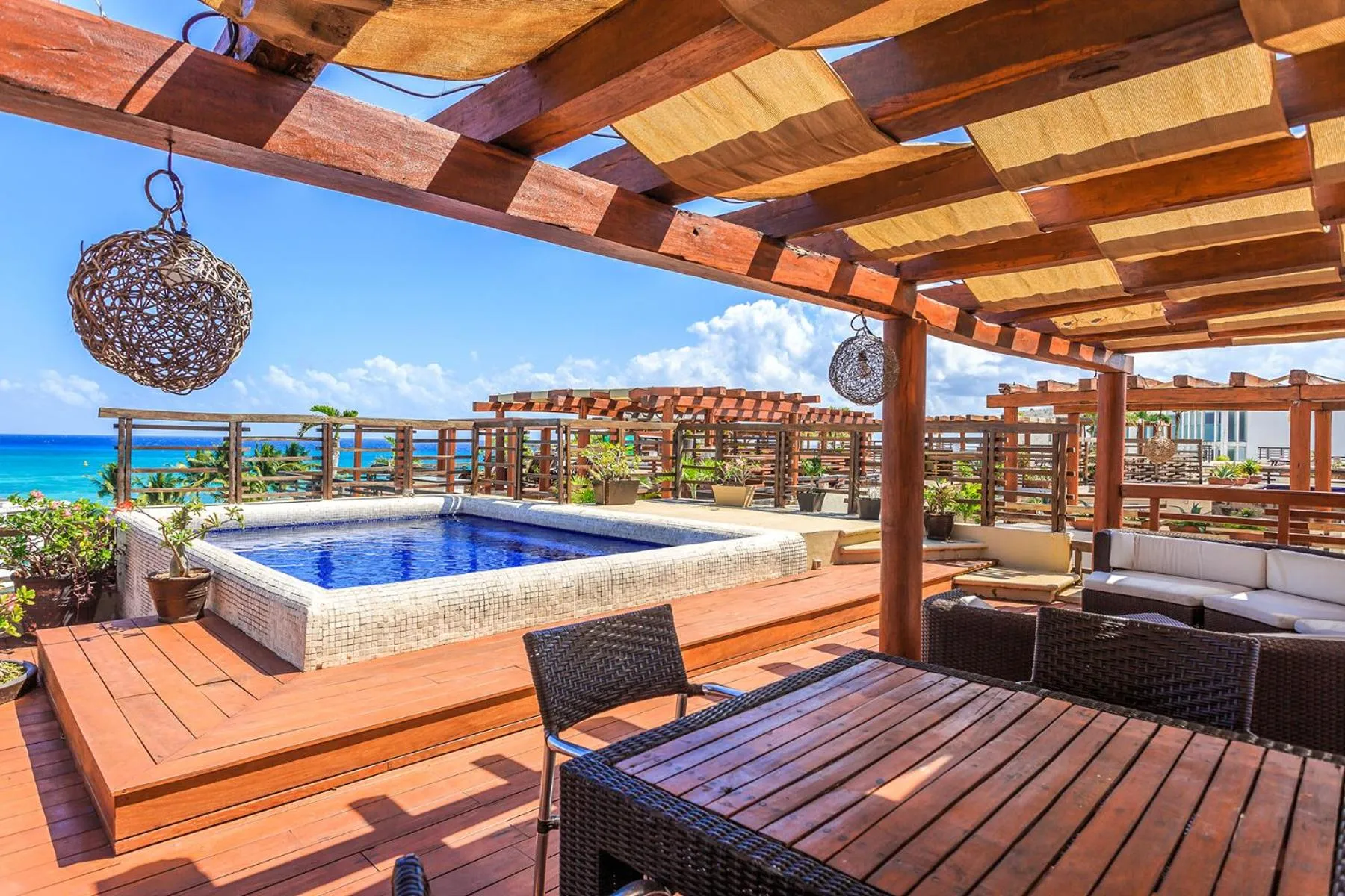 Patio in Aldea Thai by Stella Rentals