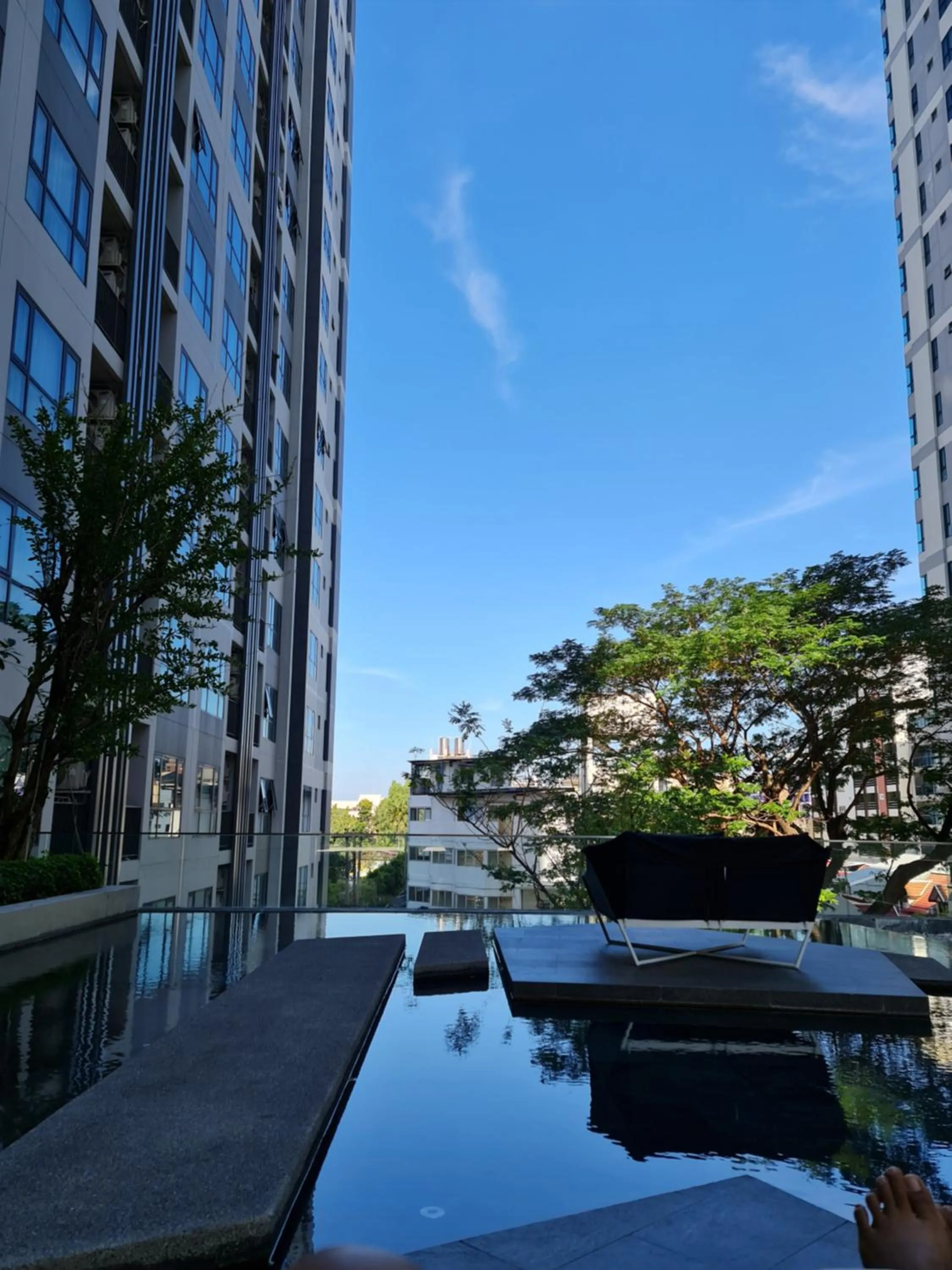 The base central pattaya condo