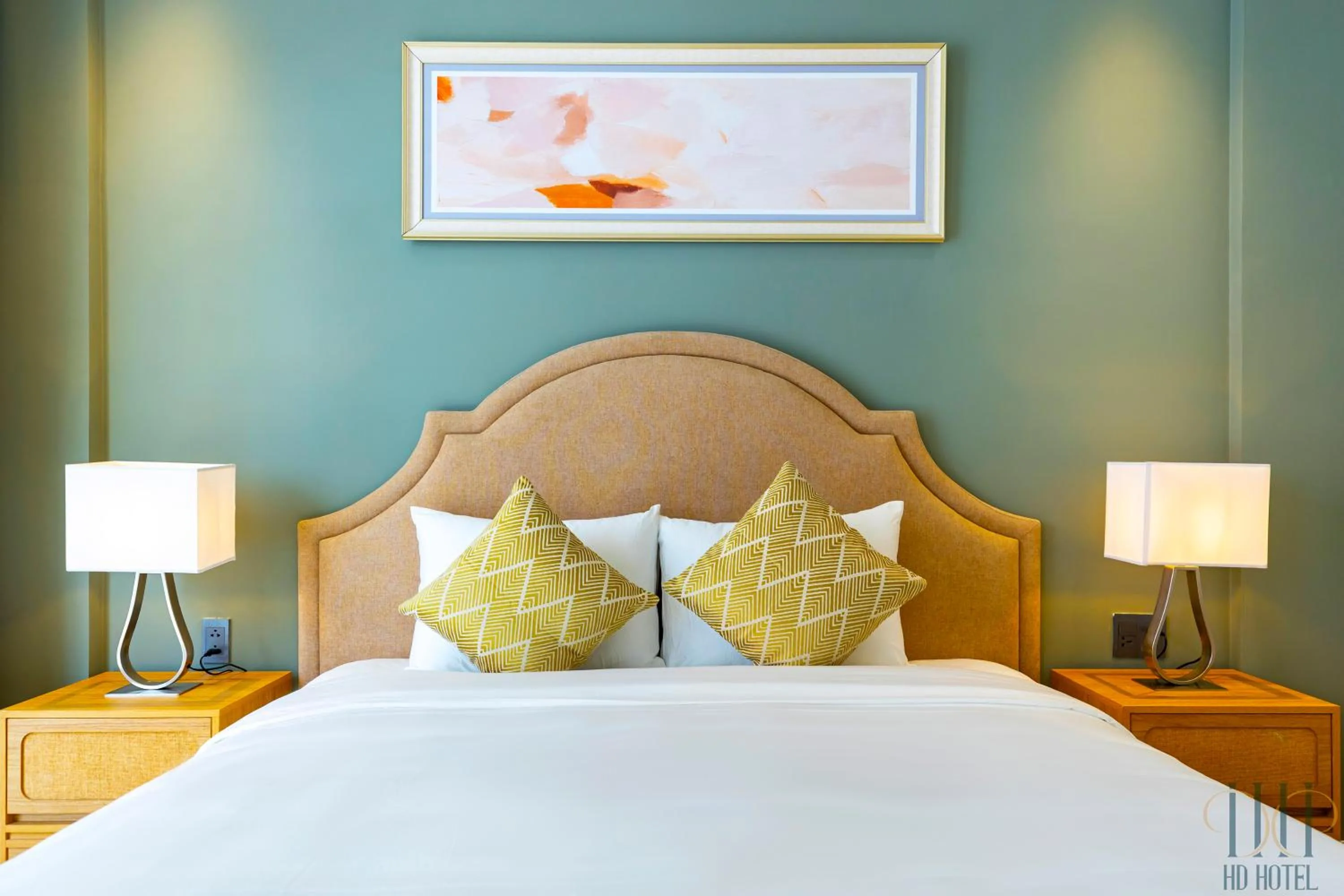 Suite with City View in HD Hotel Sunset Town